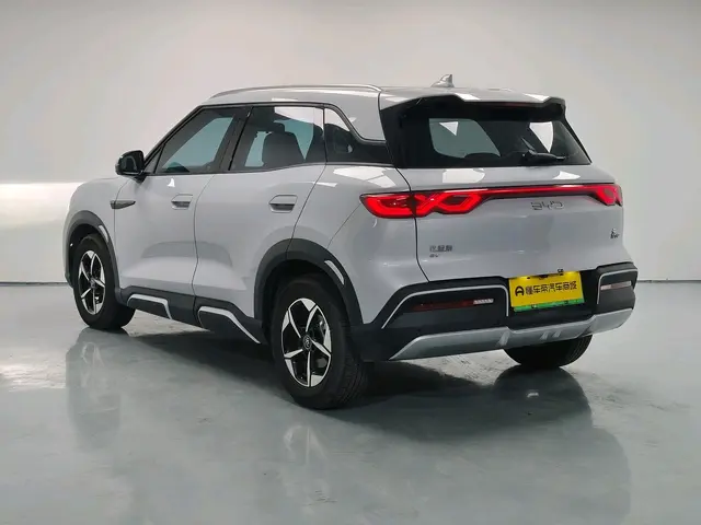 BYD Yuan UP