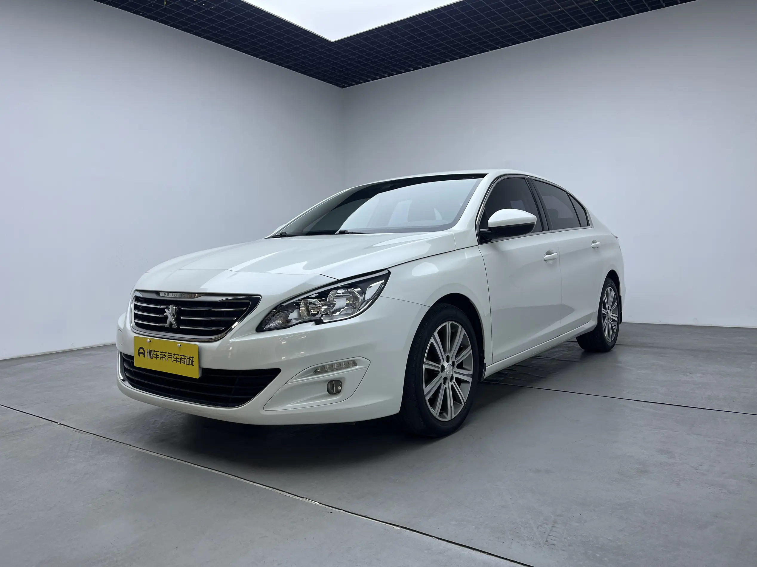Peugeot 408