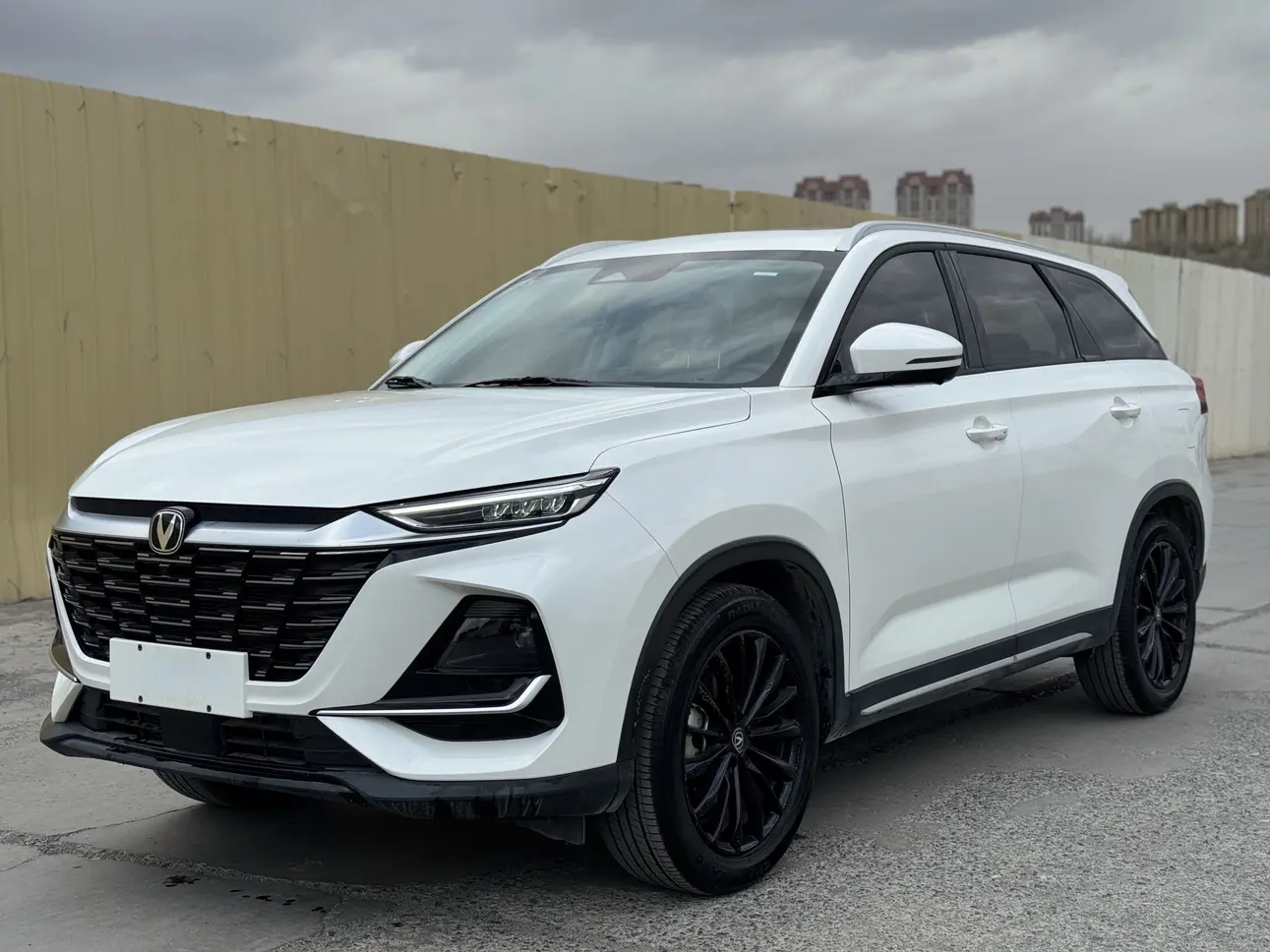 Changan CS75