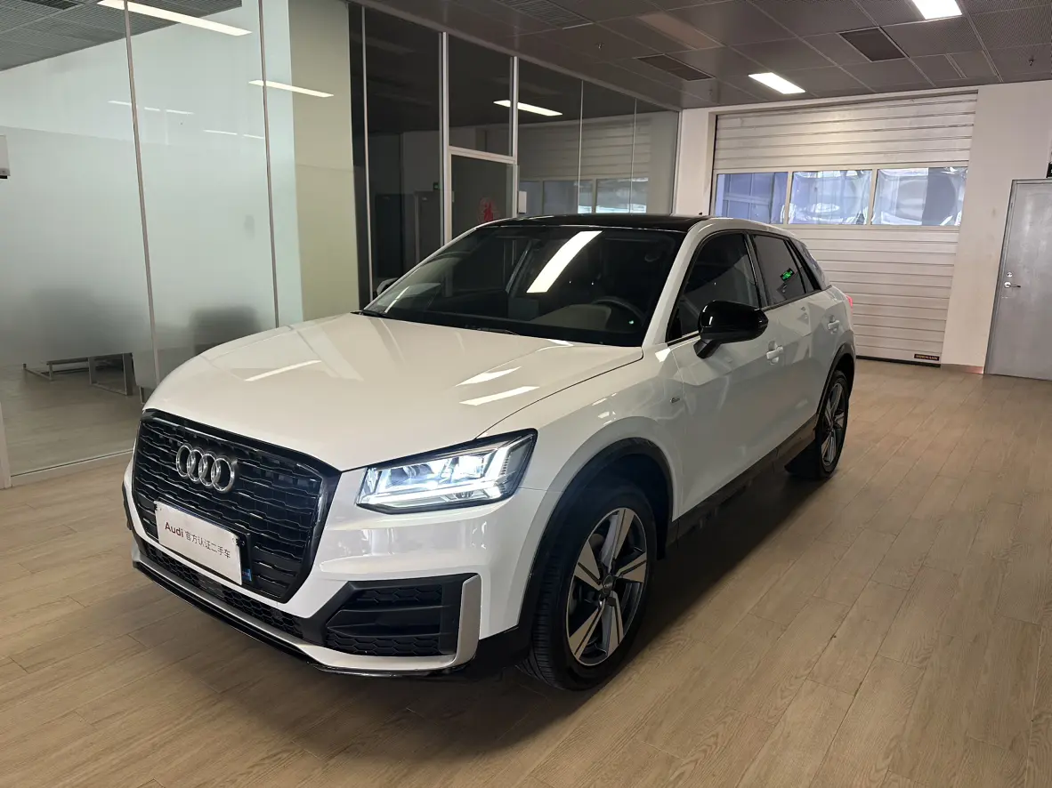 Audi Q2L