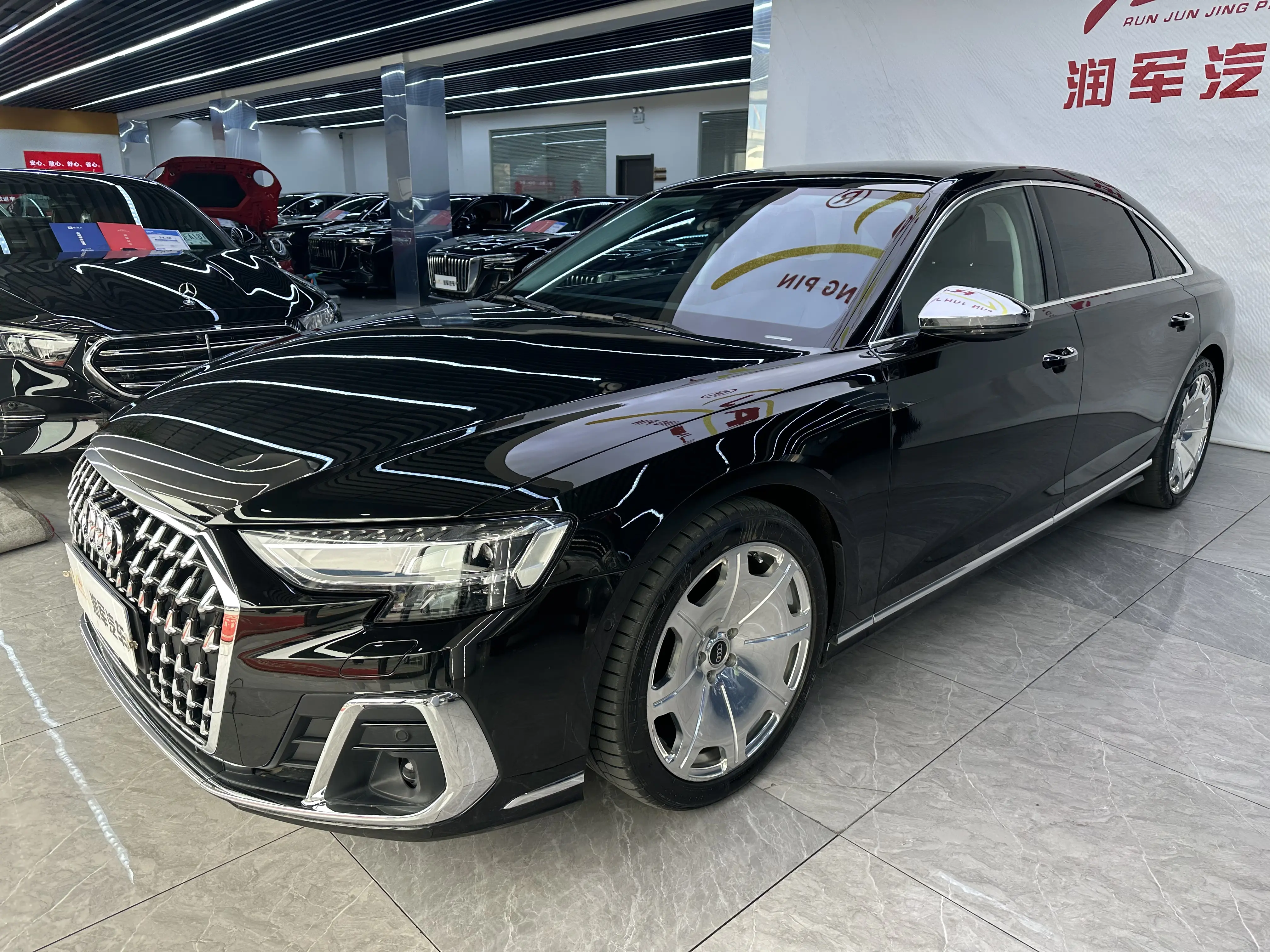 Audi A8