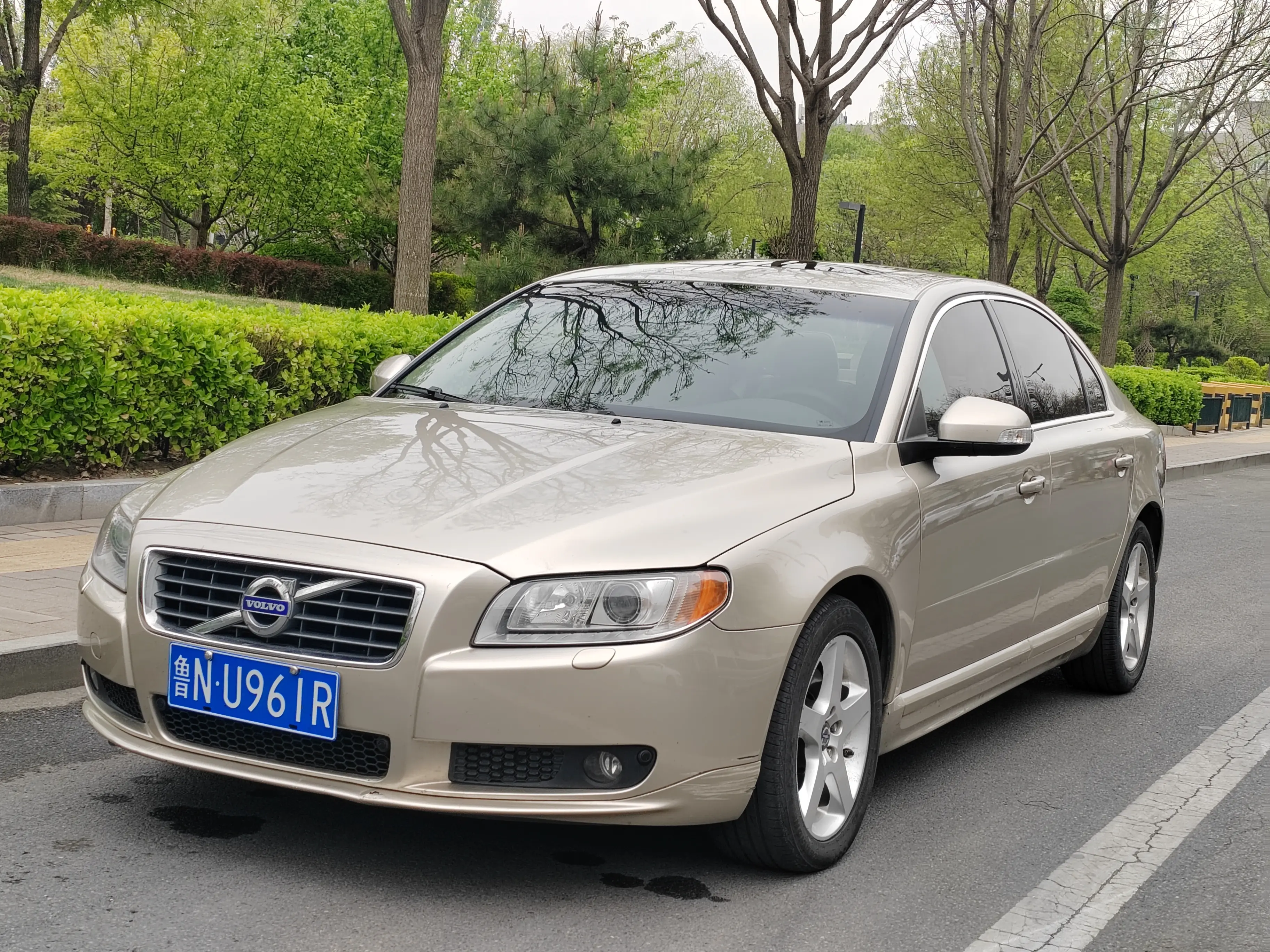 Volvo S80L