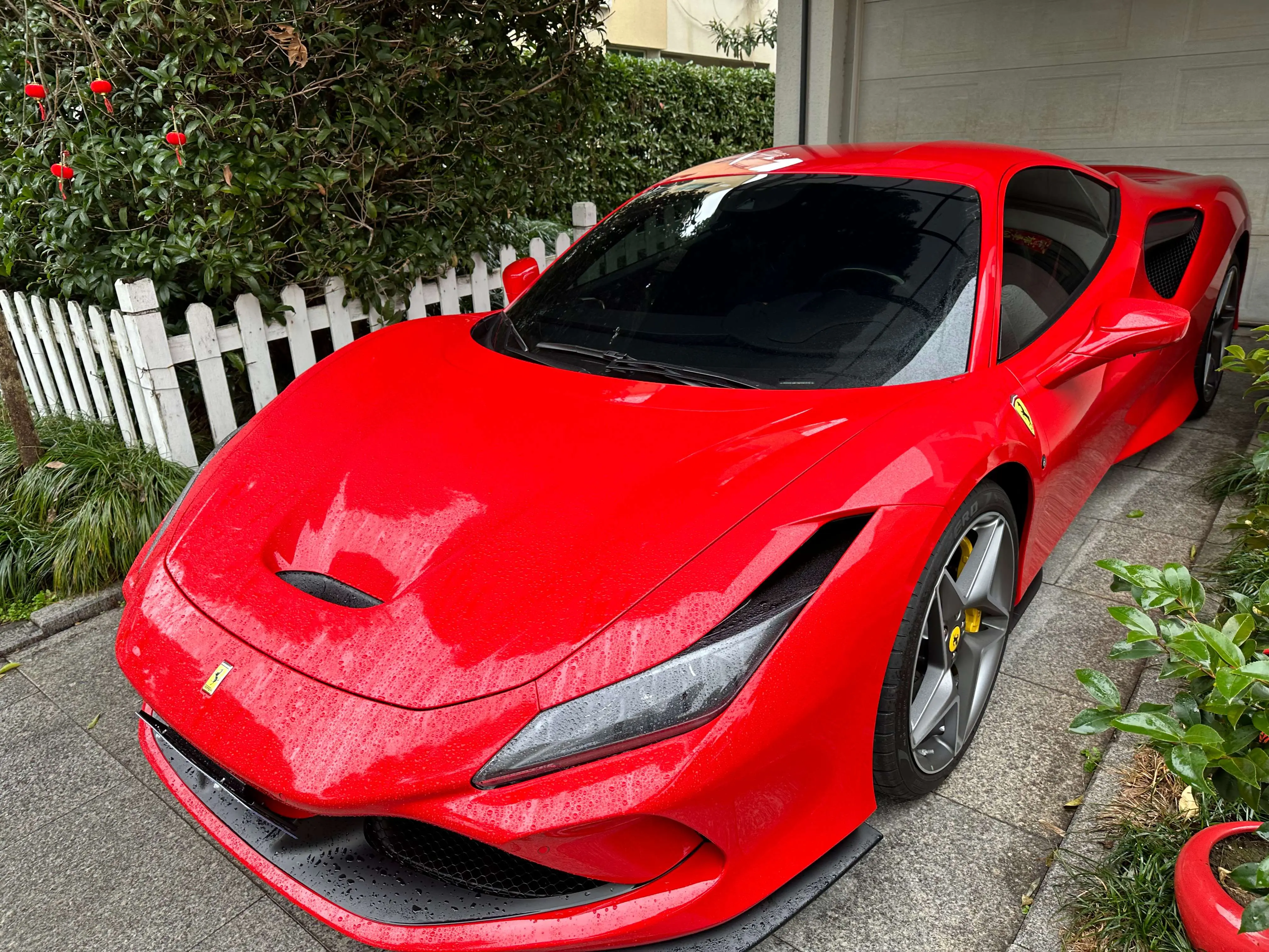 Ferrari F8