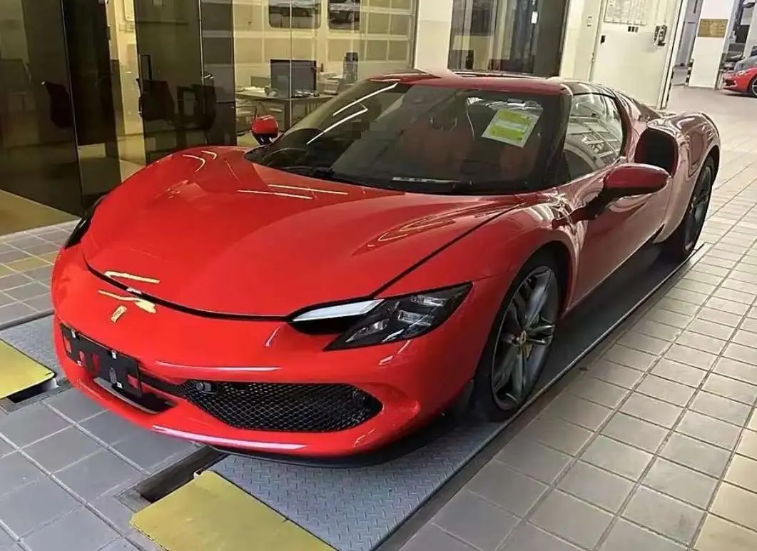 Ferrari 296