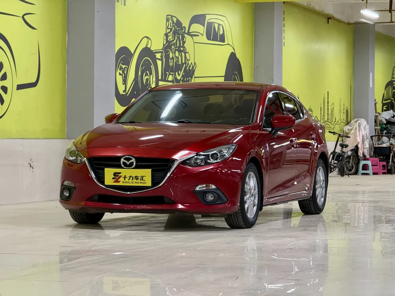 Mazda Axela