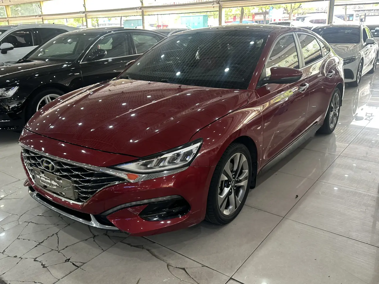 Hyundai Lafesta