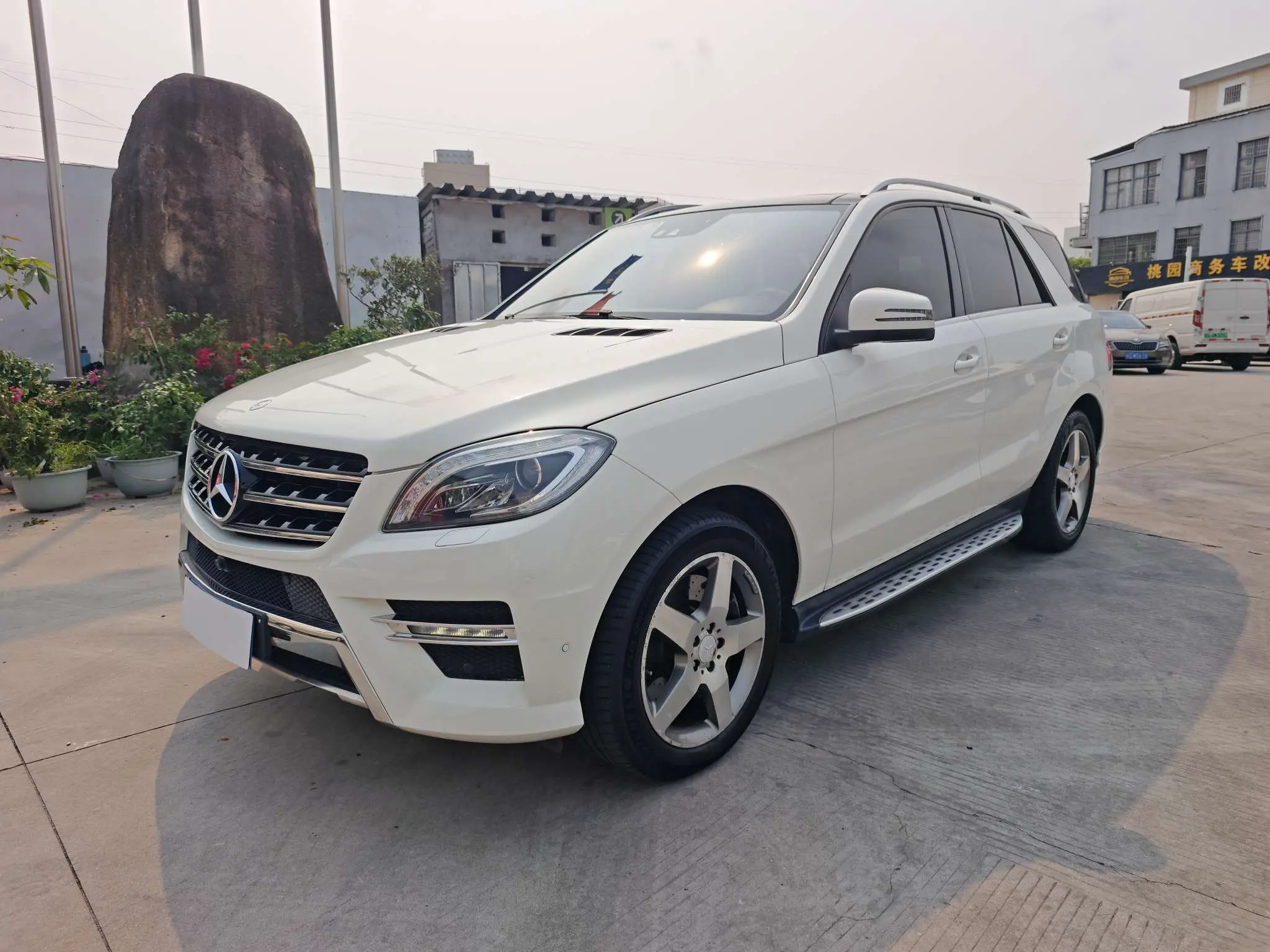 Mercedes-Benz Mercedes Benz M Class