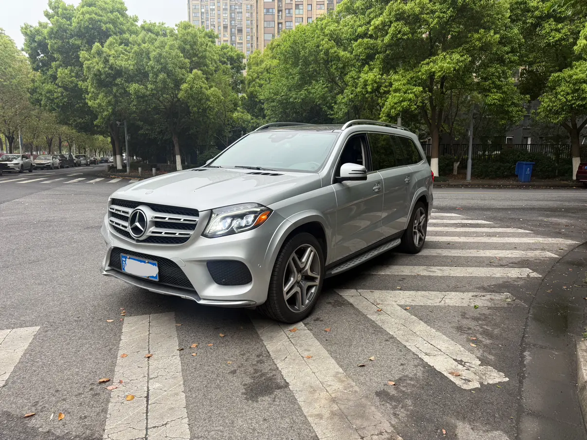 Mercedes-Benz Mercedes Benz GLS
