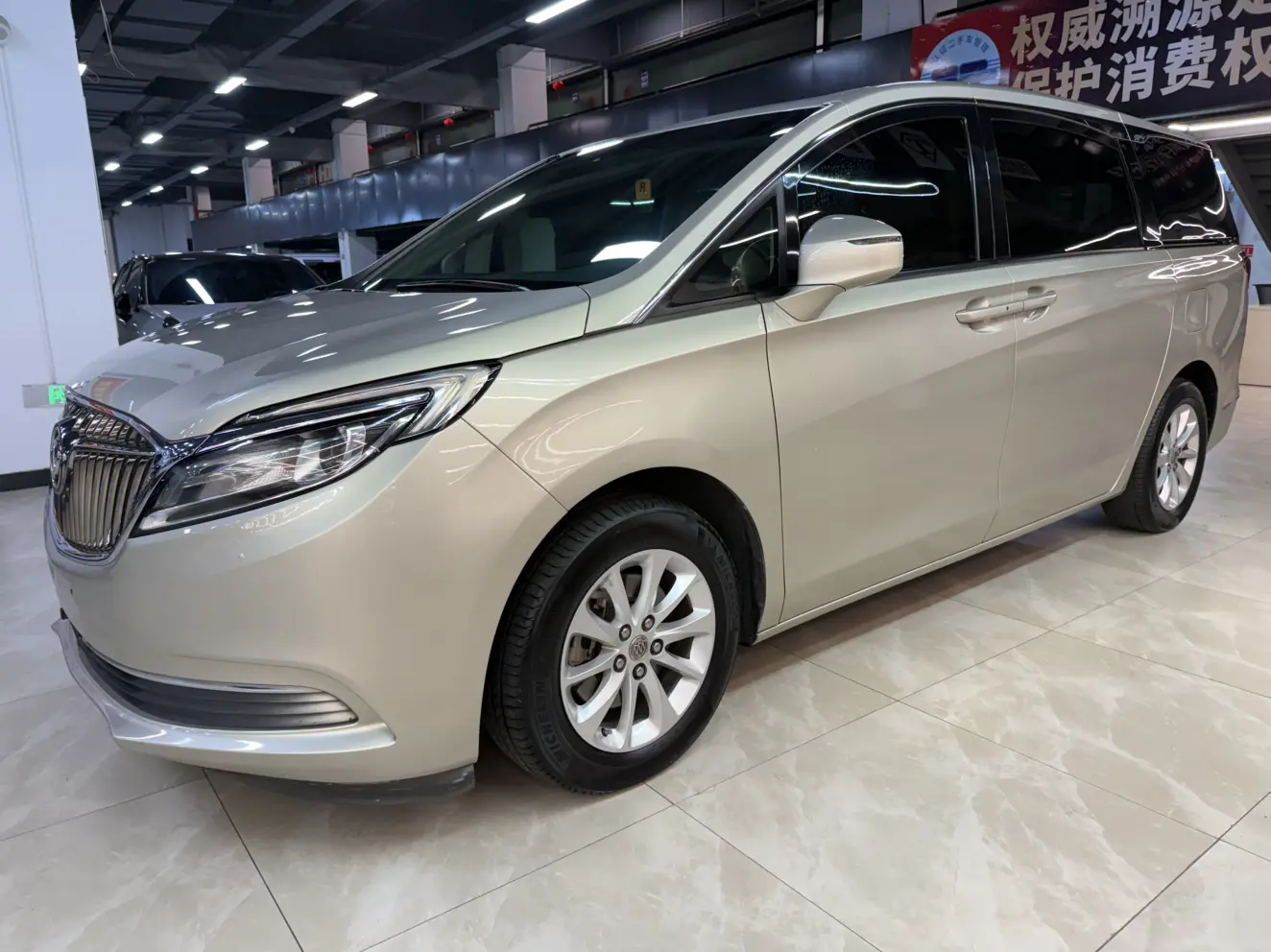 Buick GL8