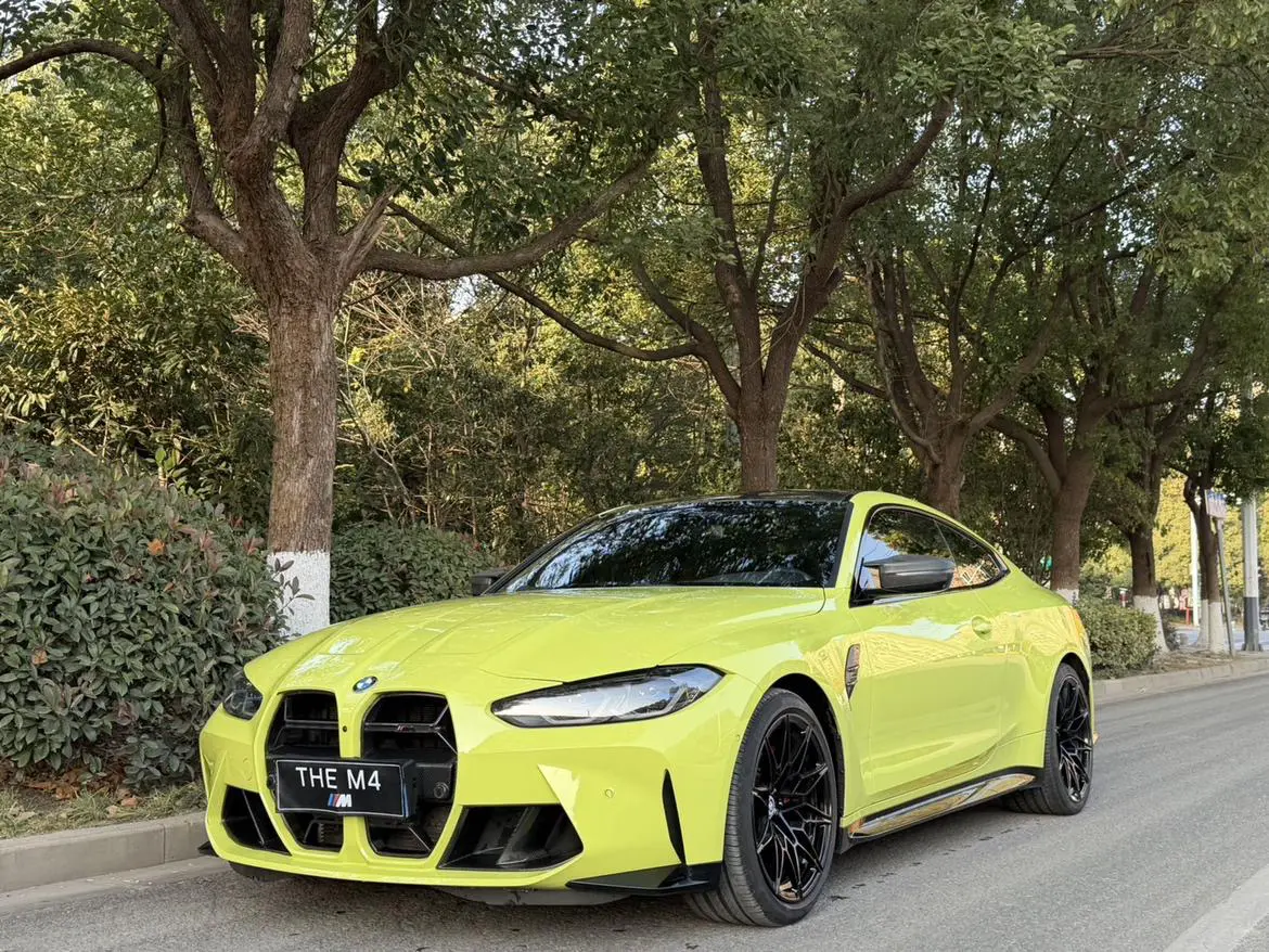 BMW M4