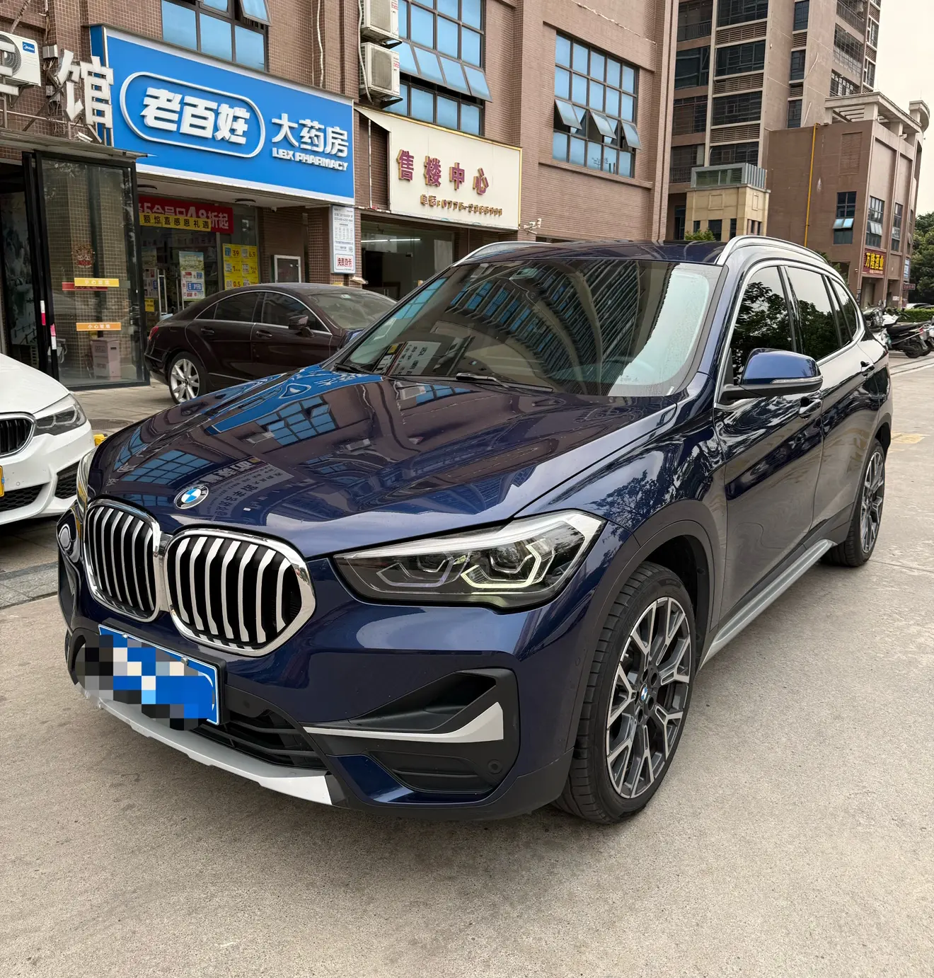 BMW X1