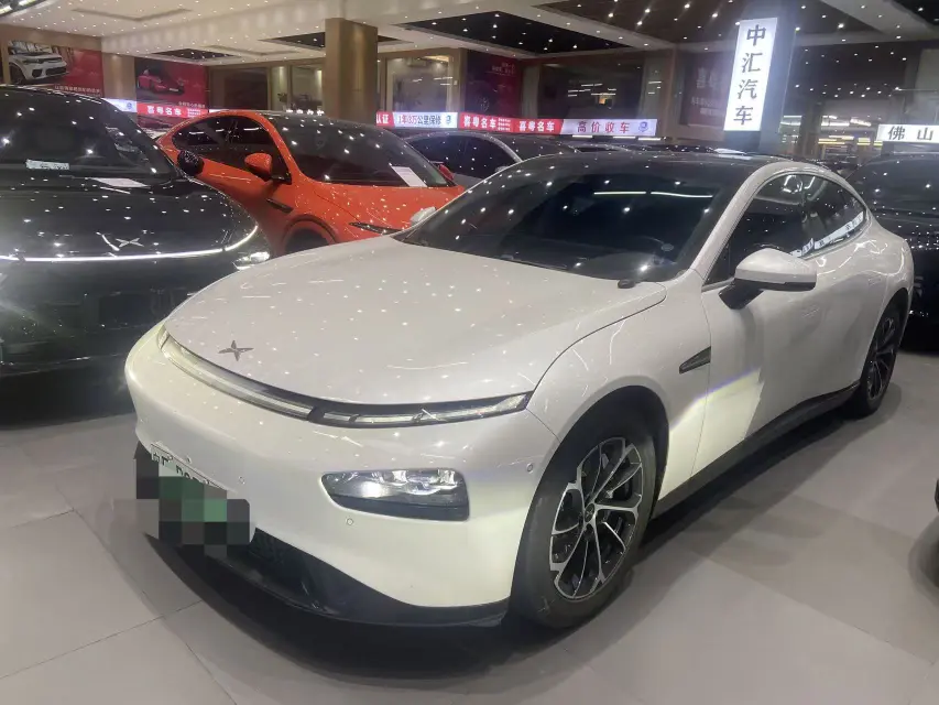 Xpeng P7