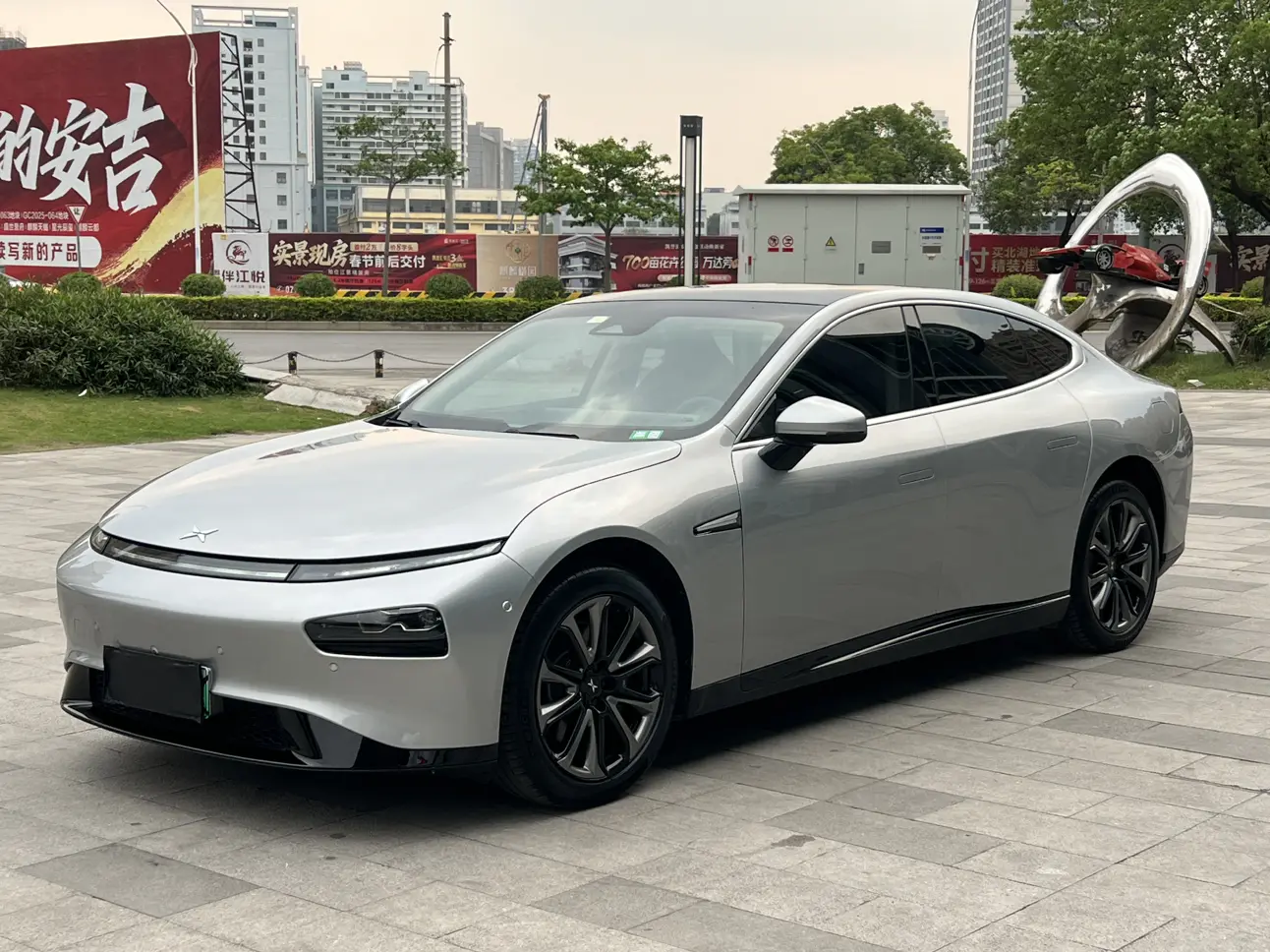 Xpeng P7