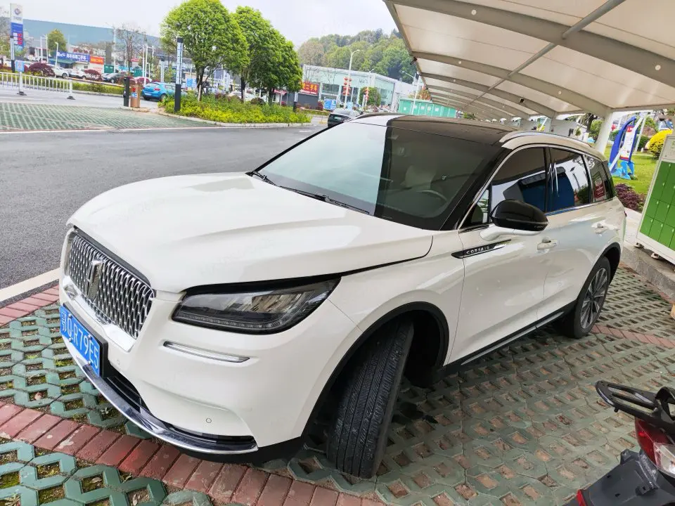 Lincoln Adventurer
