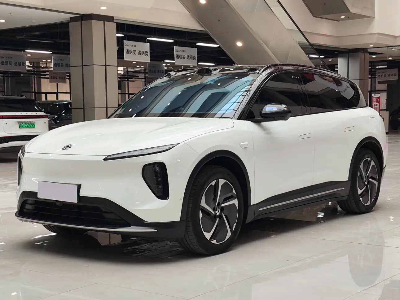 NIO ES6