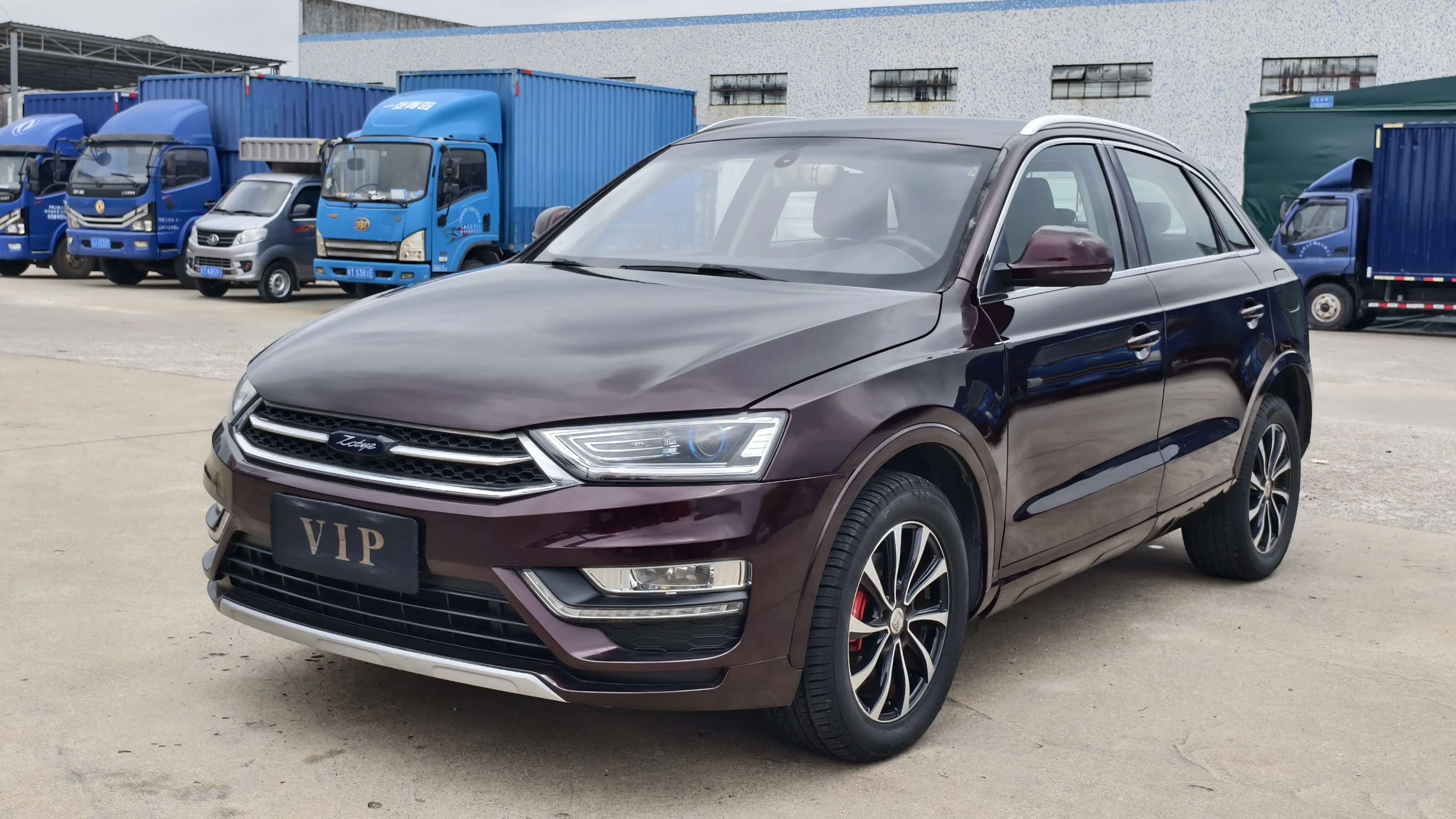 Zotye SR7