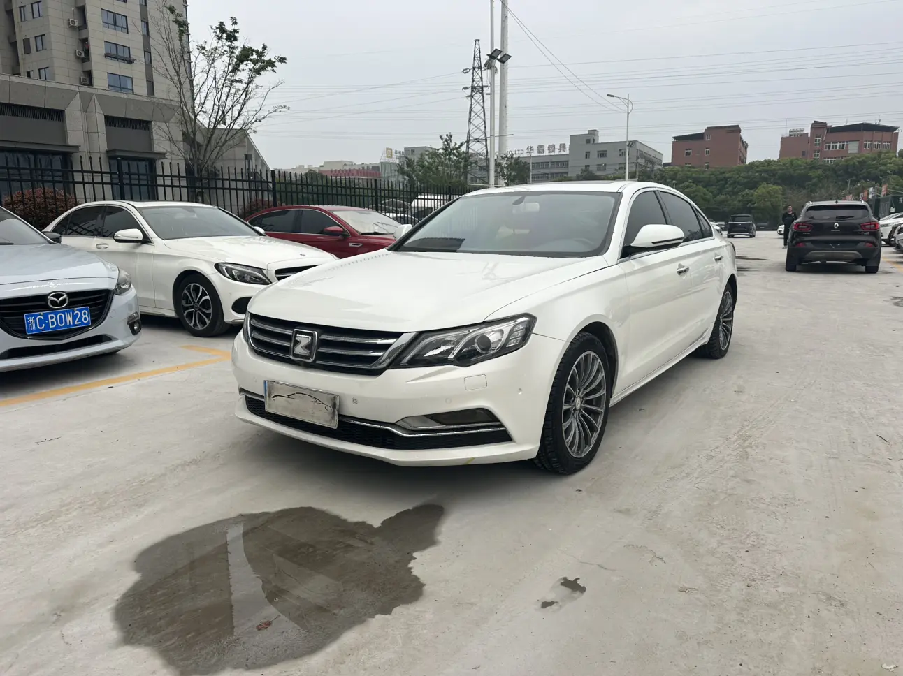 Zotye Z700