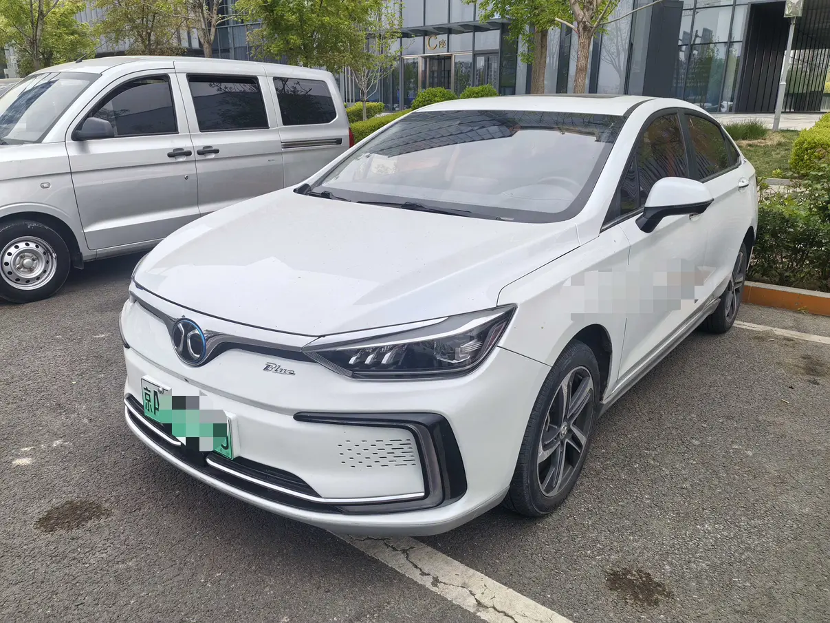 BAIC Beijing EU5