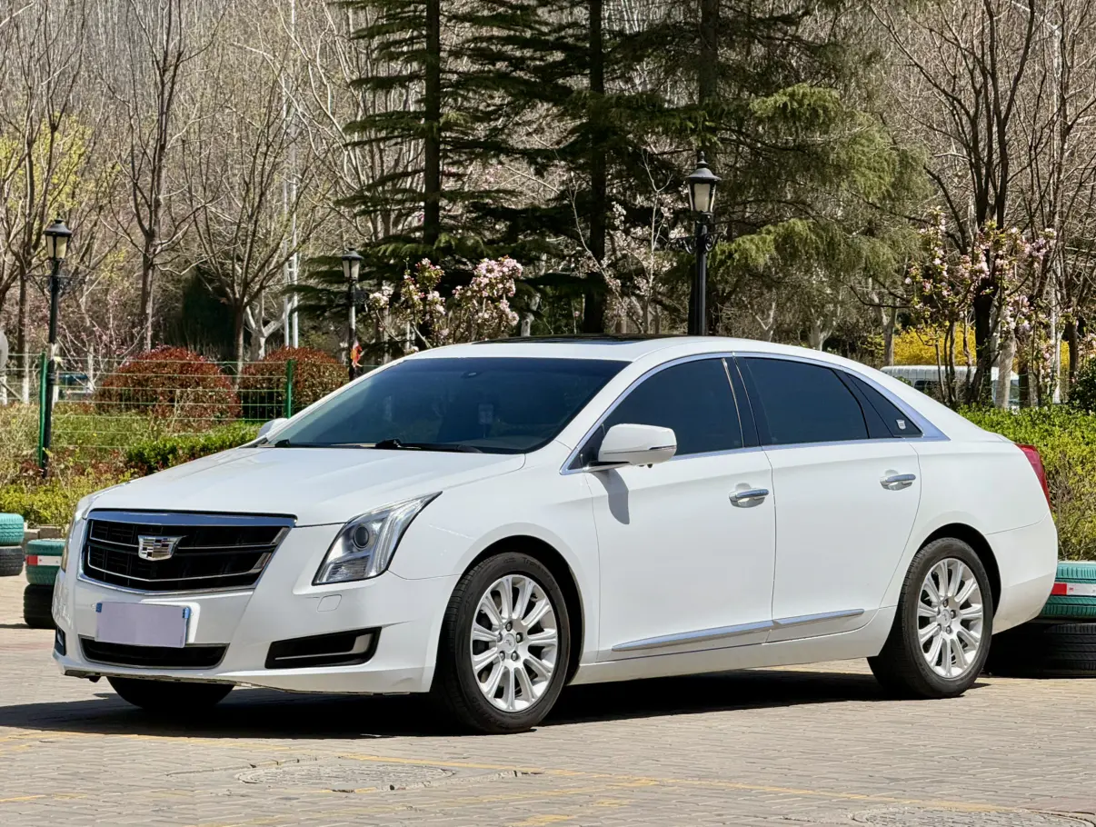 Cadillac XTS
