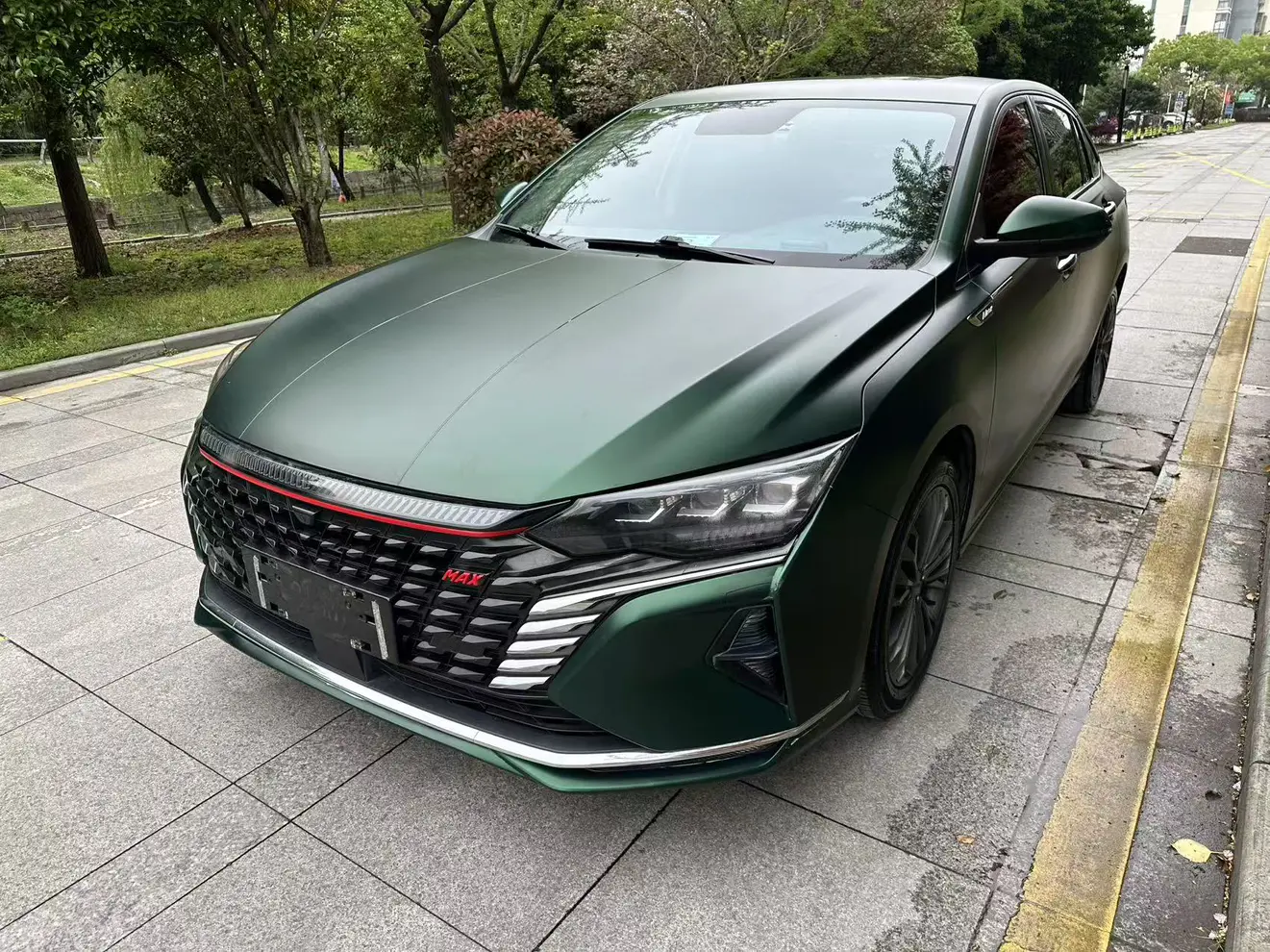 Dongfeng Yixuan MAX