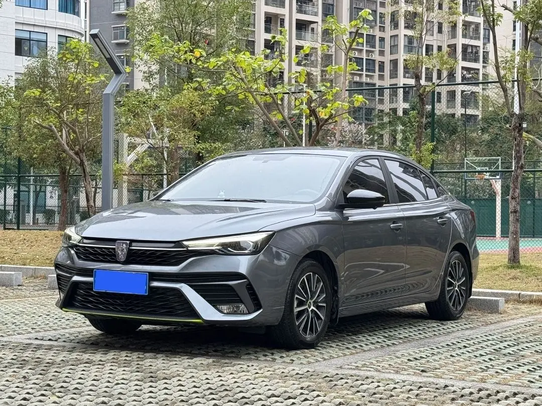 Roewe i5