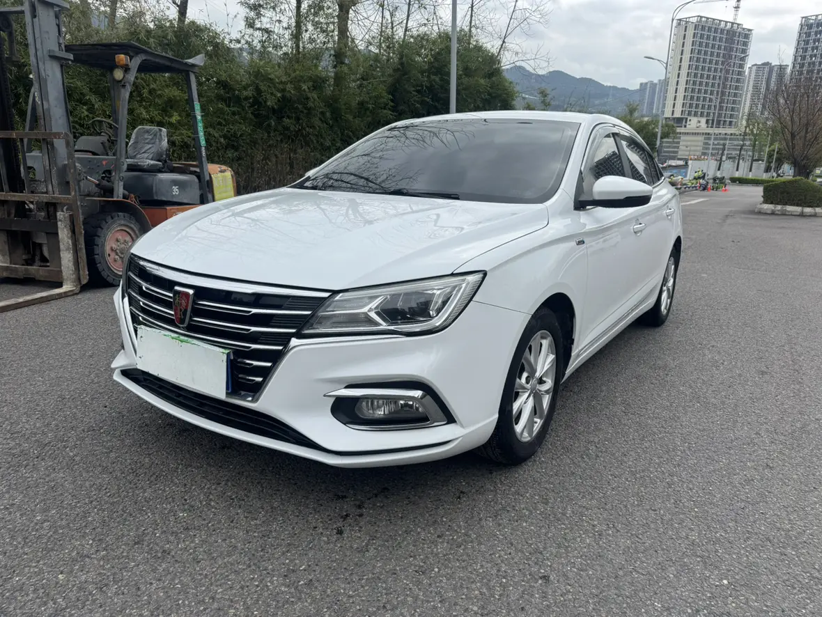 Roewe i5