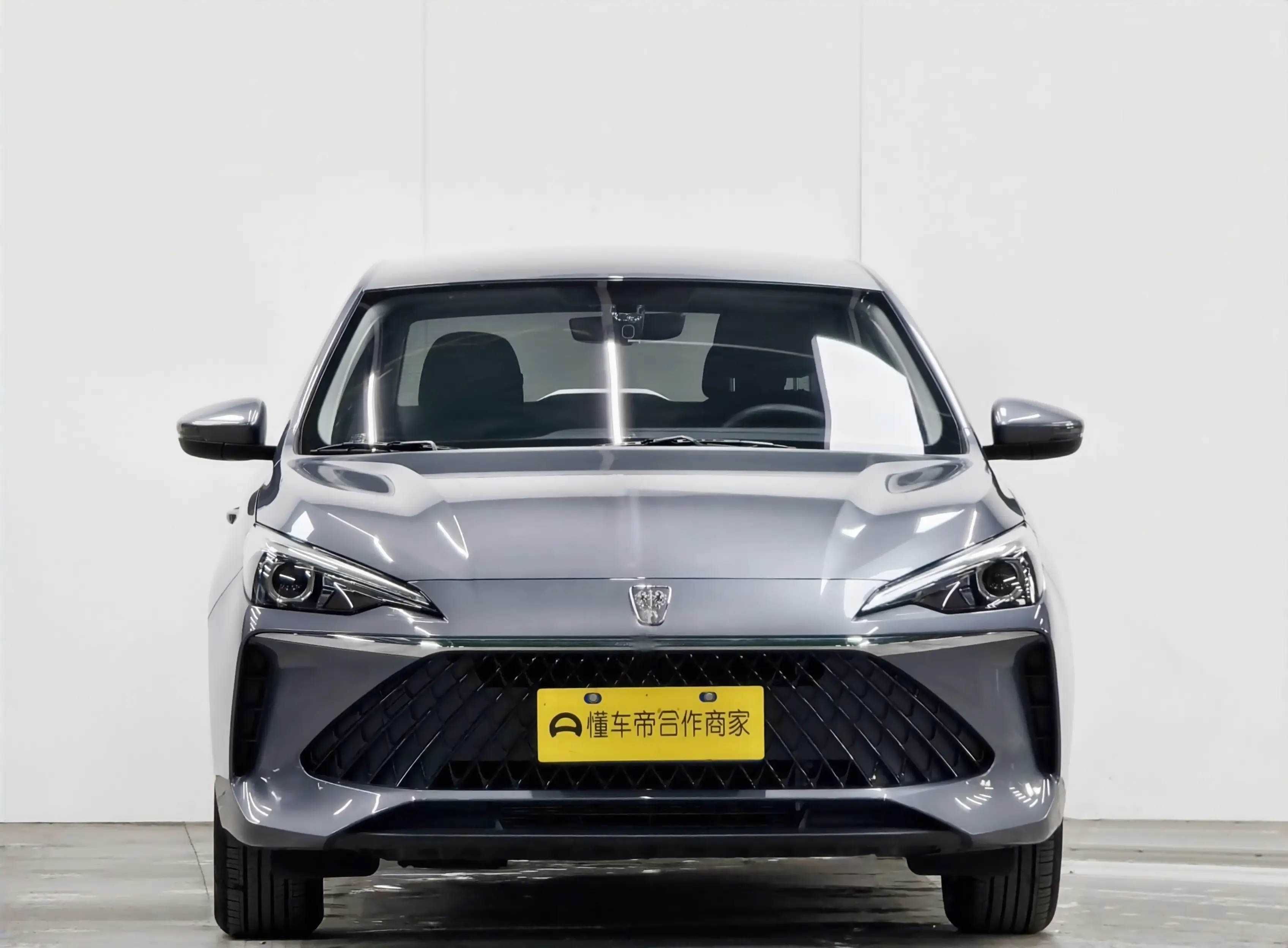 Roewe i5
