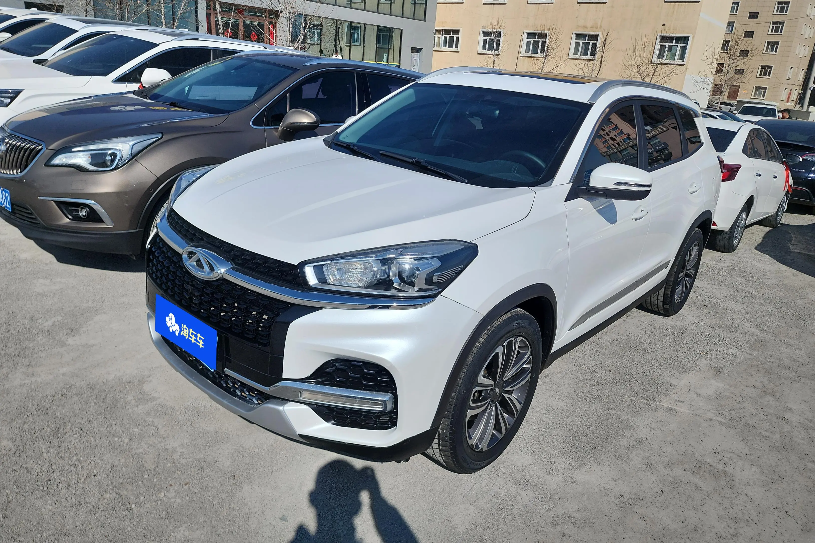 Chery Tiggo 8