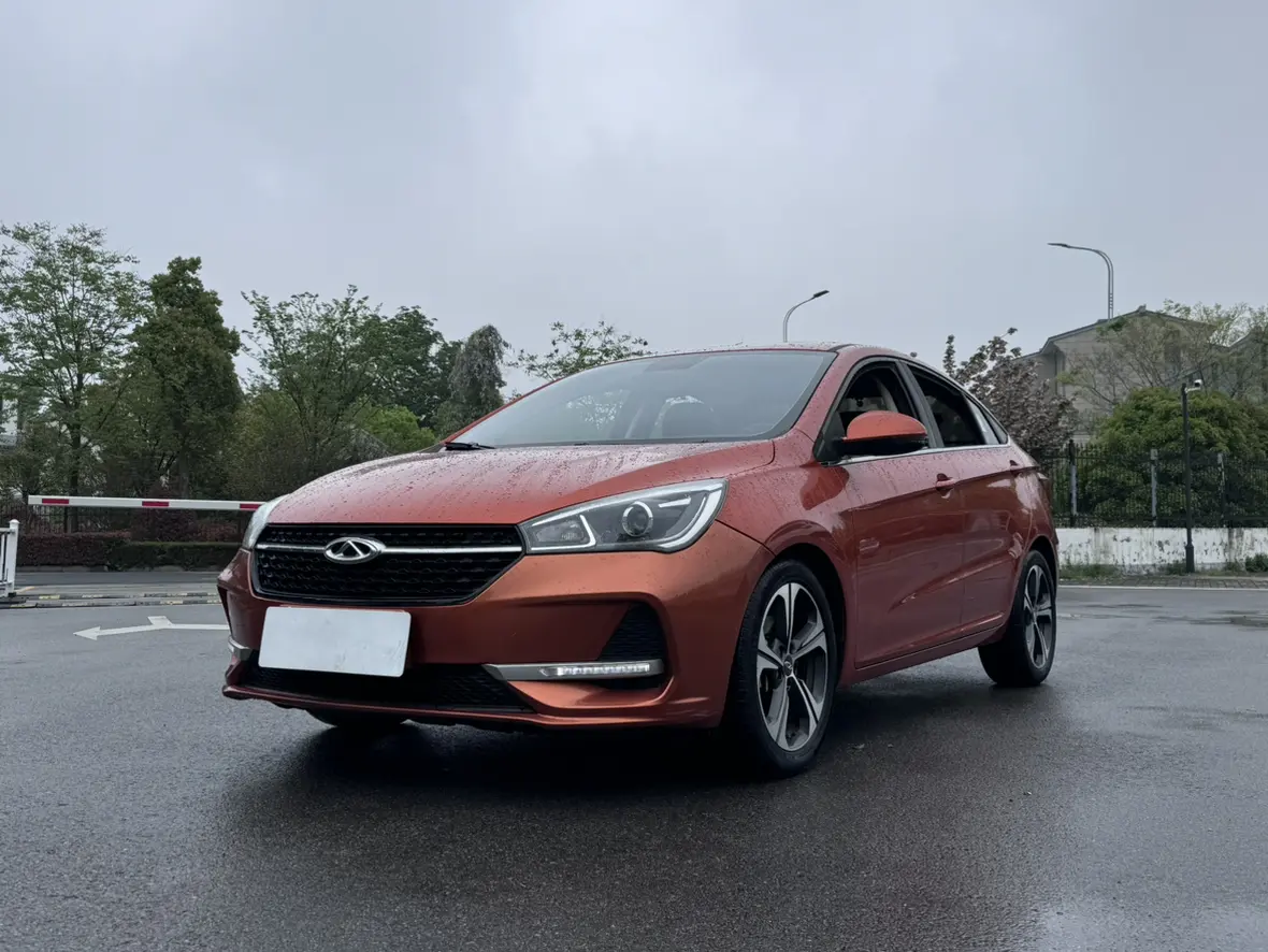 Chery Arrizo 5