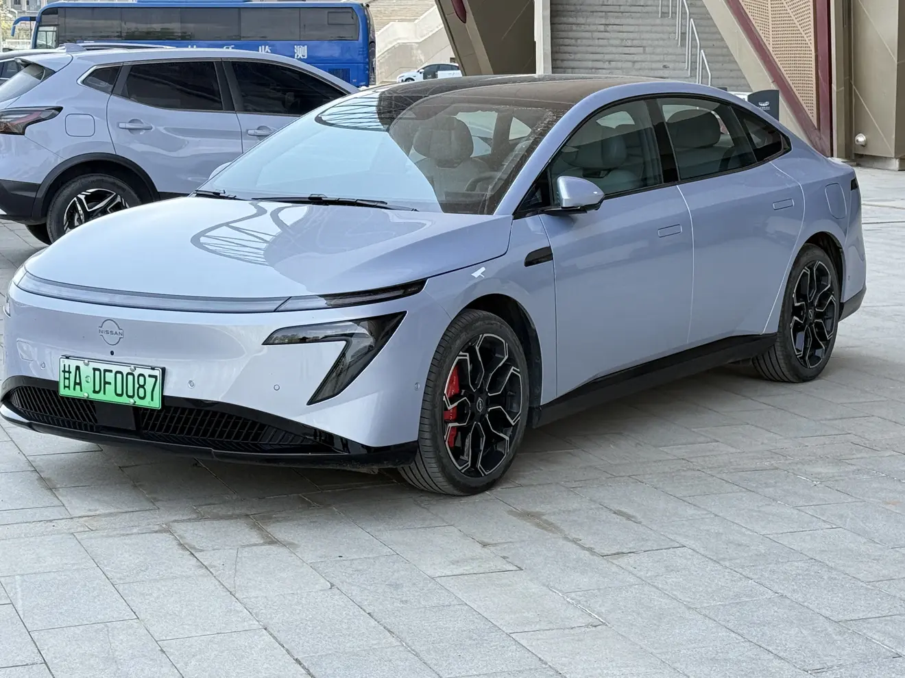 Nissan N7