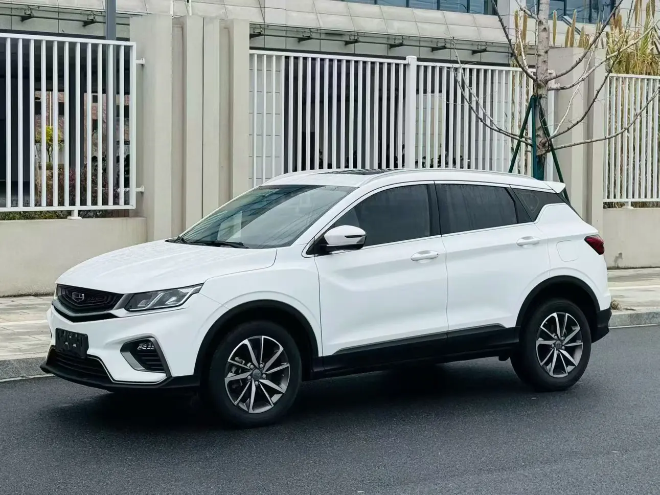 Geely Coolray SX11