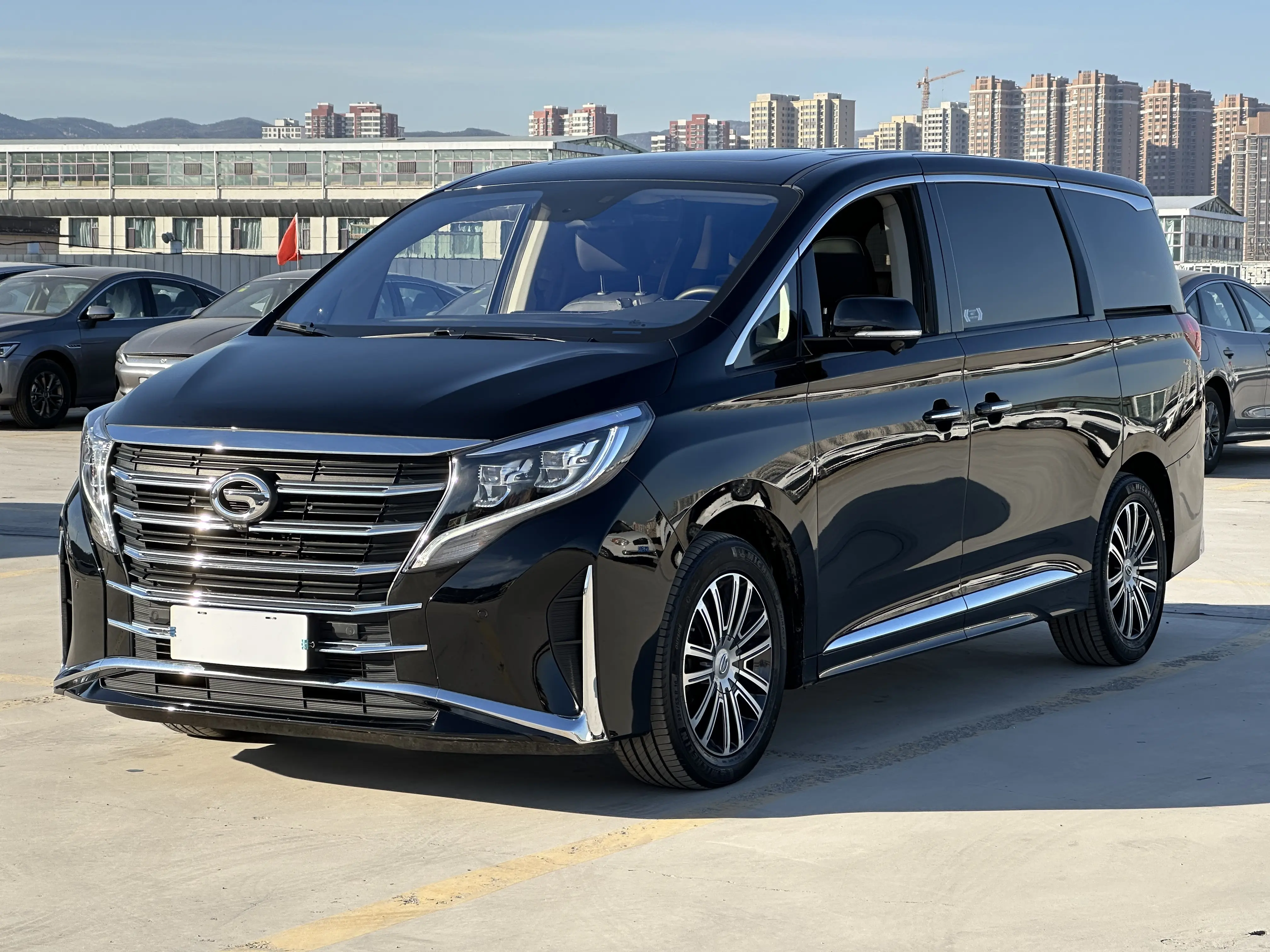 GAC Trumpchi M8