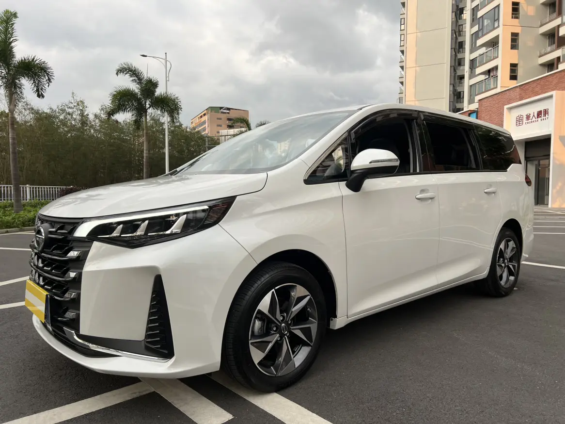 GAC Trumpchi M6
