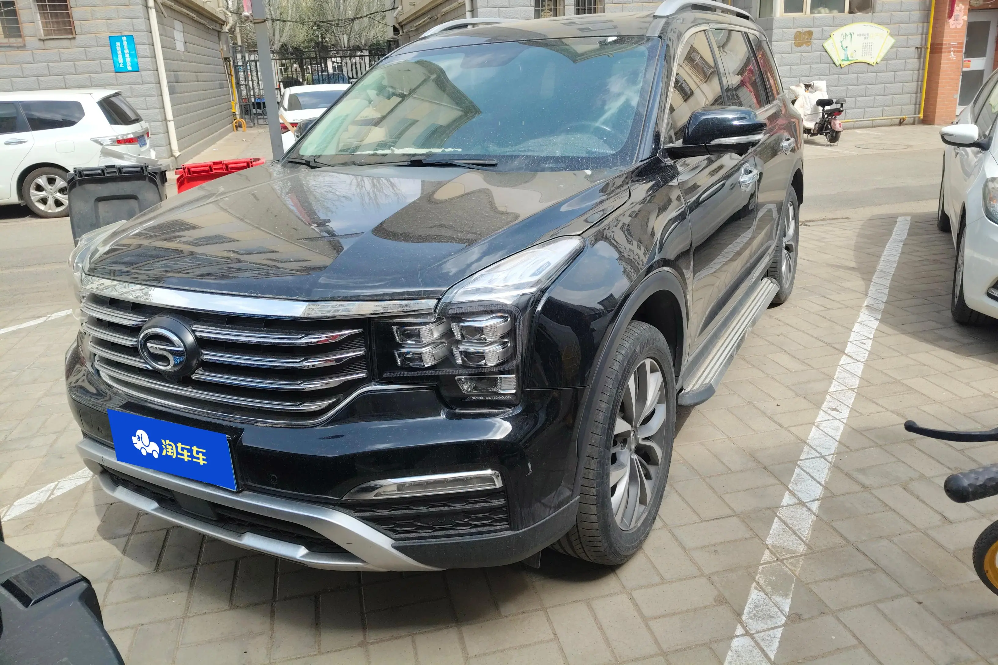 GAC Trumpchi GS8