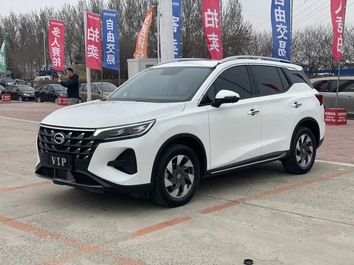 GAC Trumpchi GS4