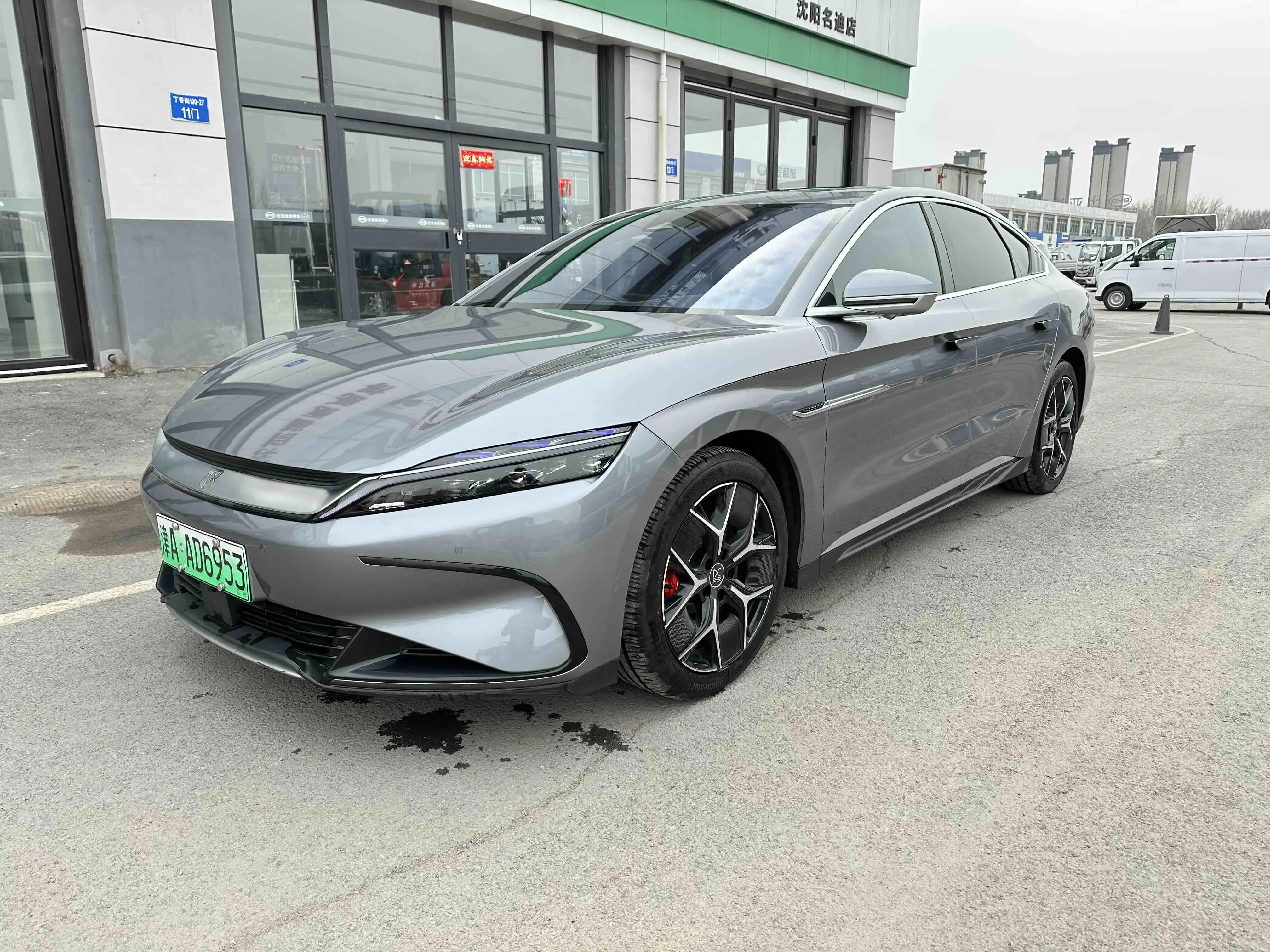BYD Han EV