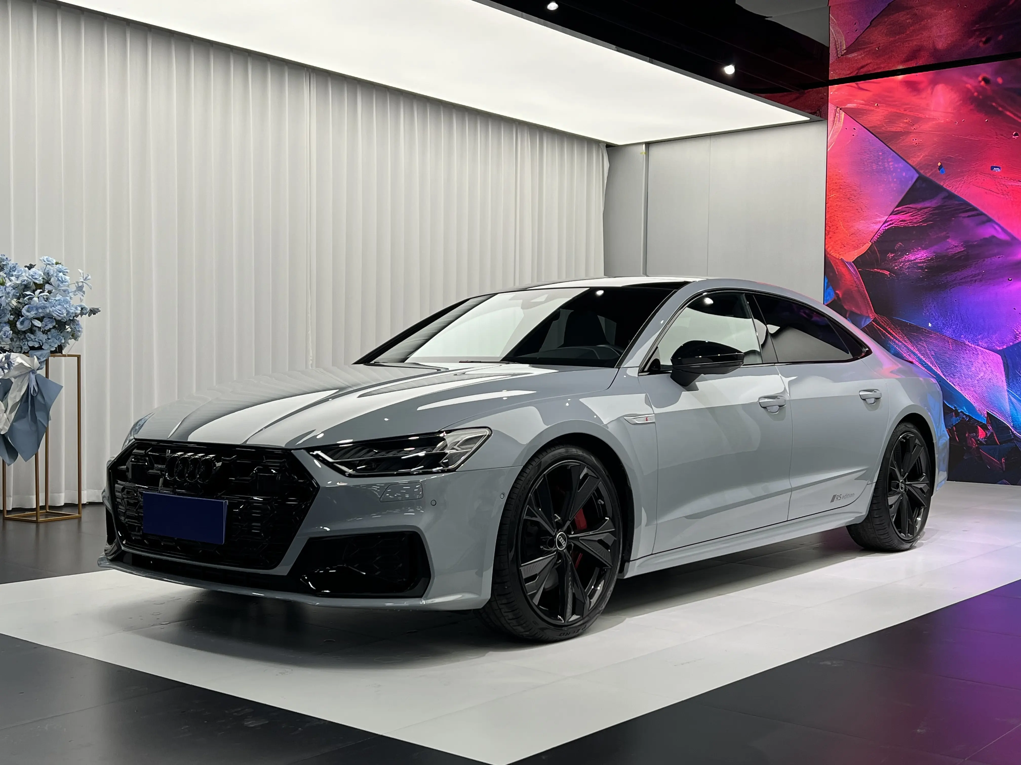 Audi A7L