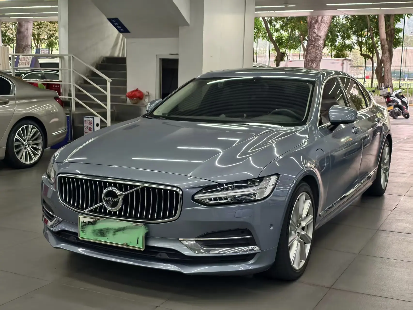 Volvo S90 PHEV