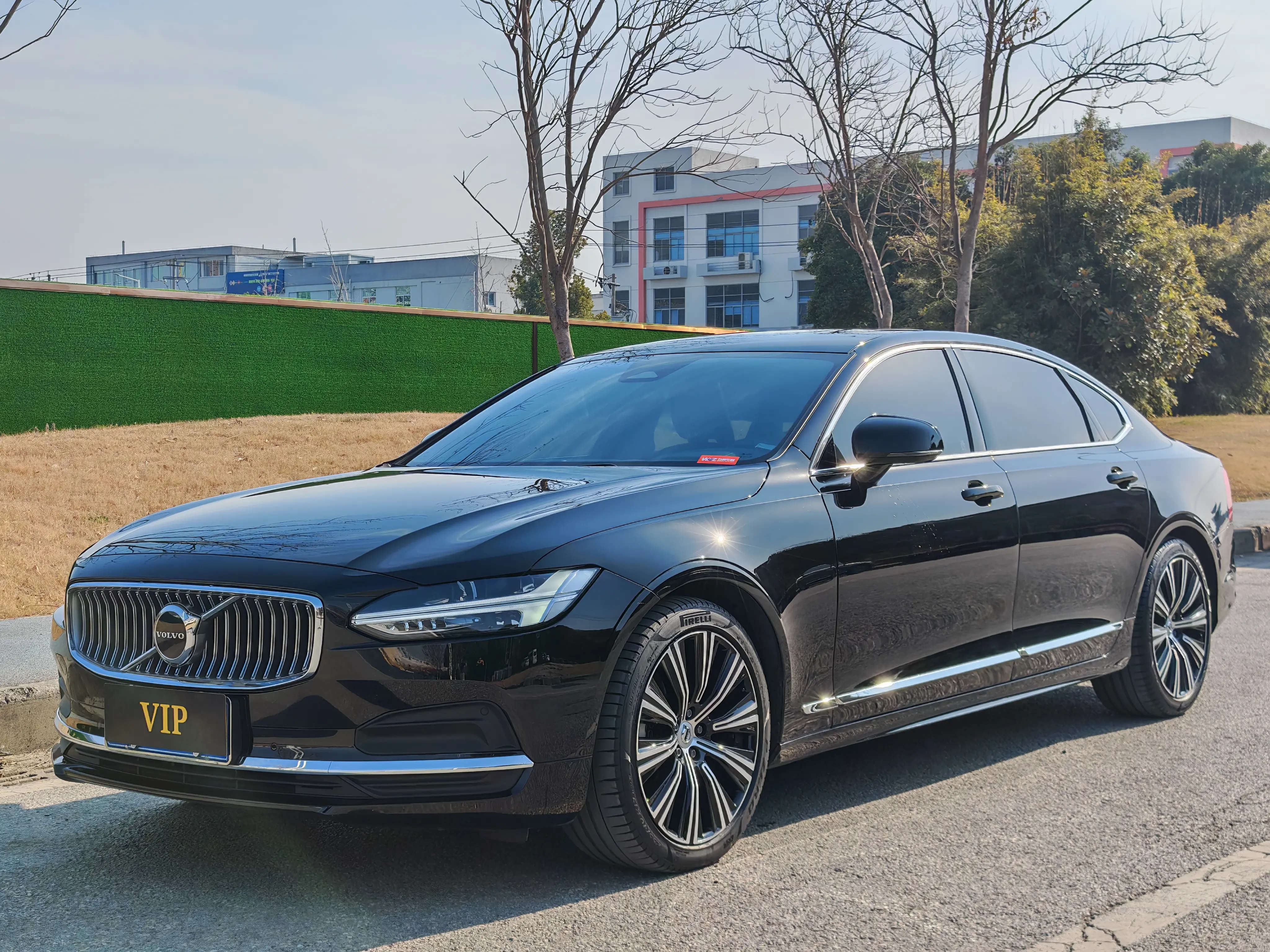 Volvo S90