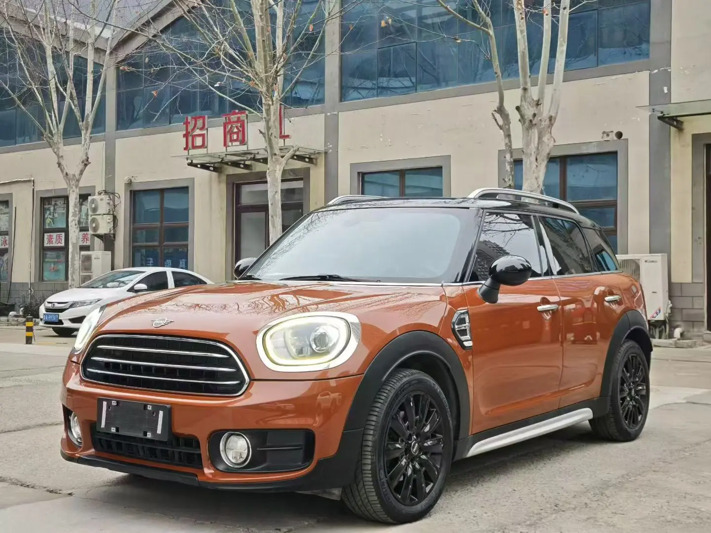 MINI COUNTRYMAN