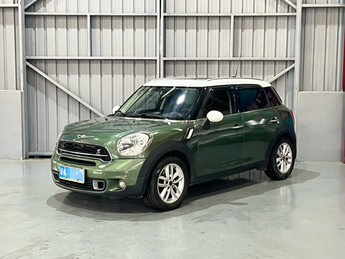 MINI COUNTRYMAN