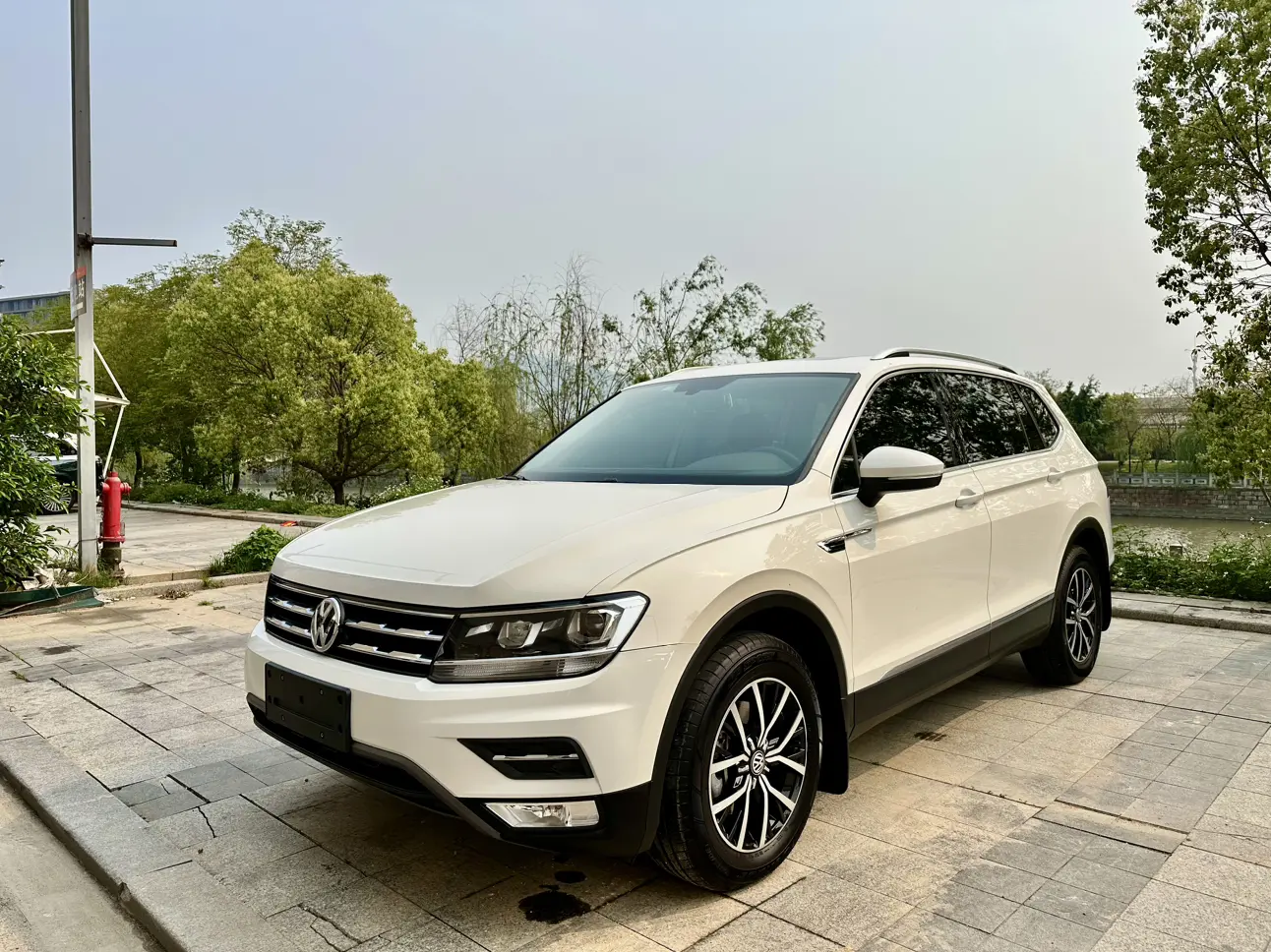Volkswagen Tiguan L
