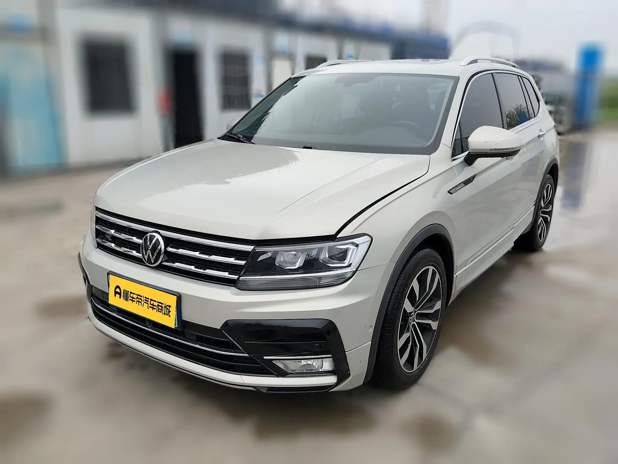 Volkswagen Tiguan L