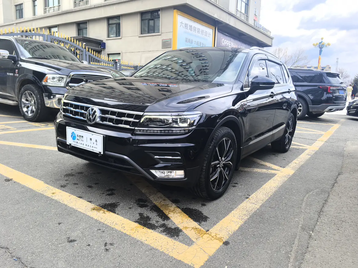 Volkswagen Tiguan L