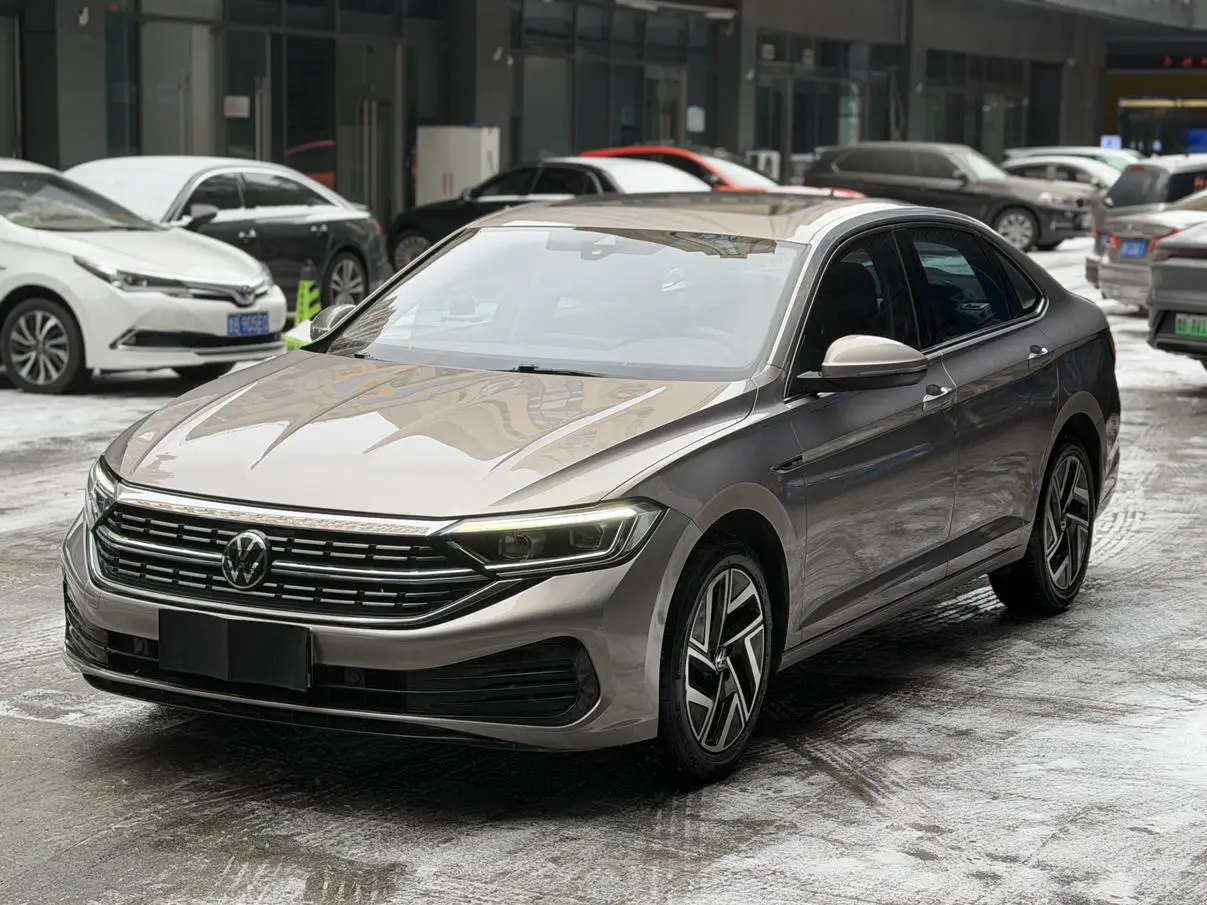 Volkswagen Sagitar
