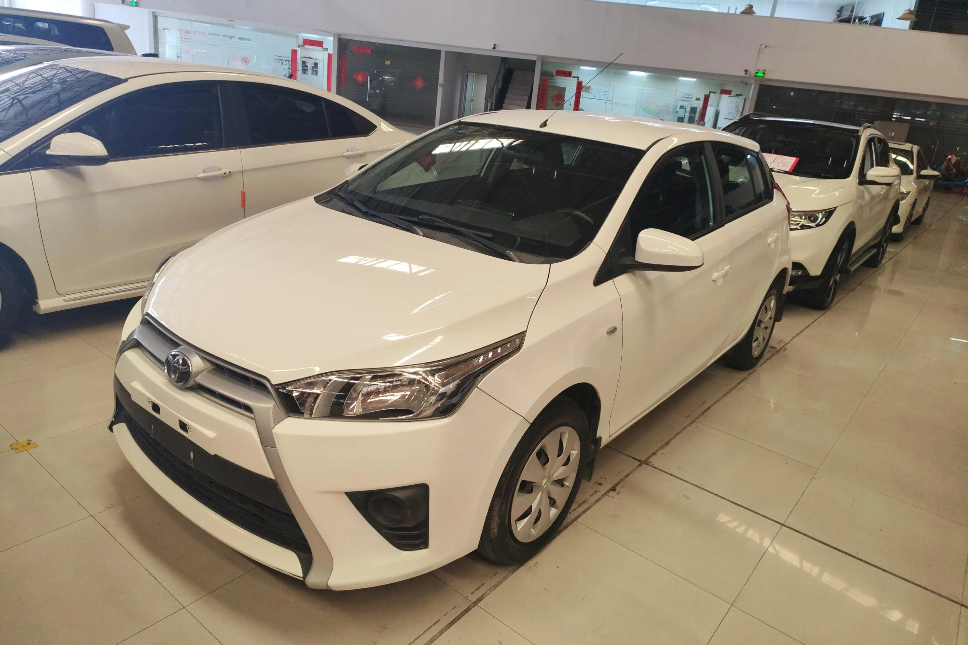 Toyota Yaris L