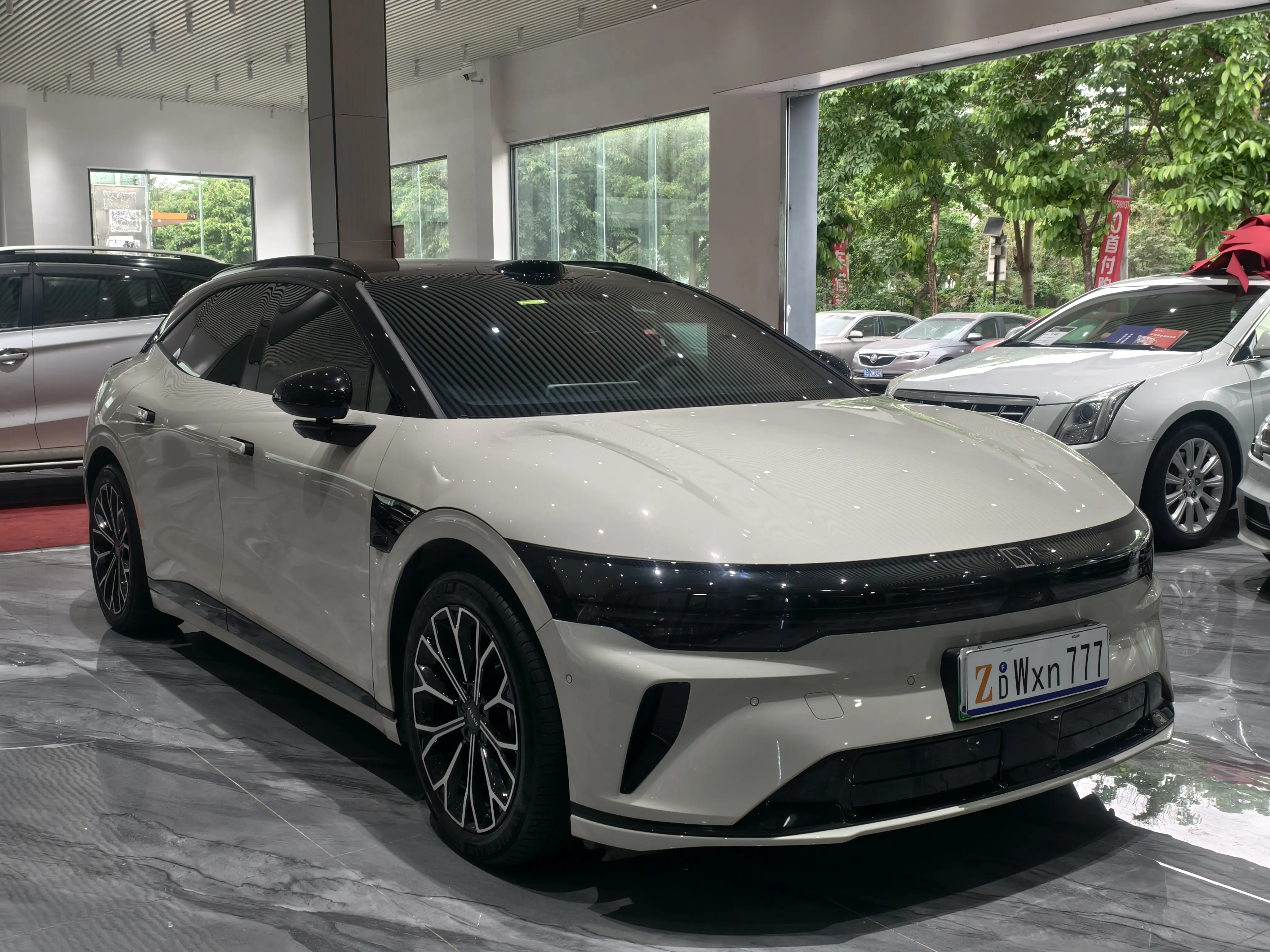 ZEEKR 007GT