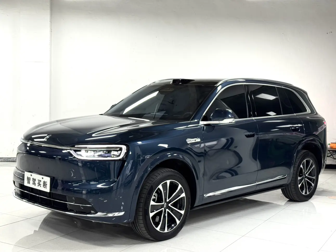 AITO M7