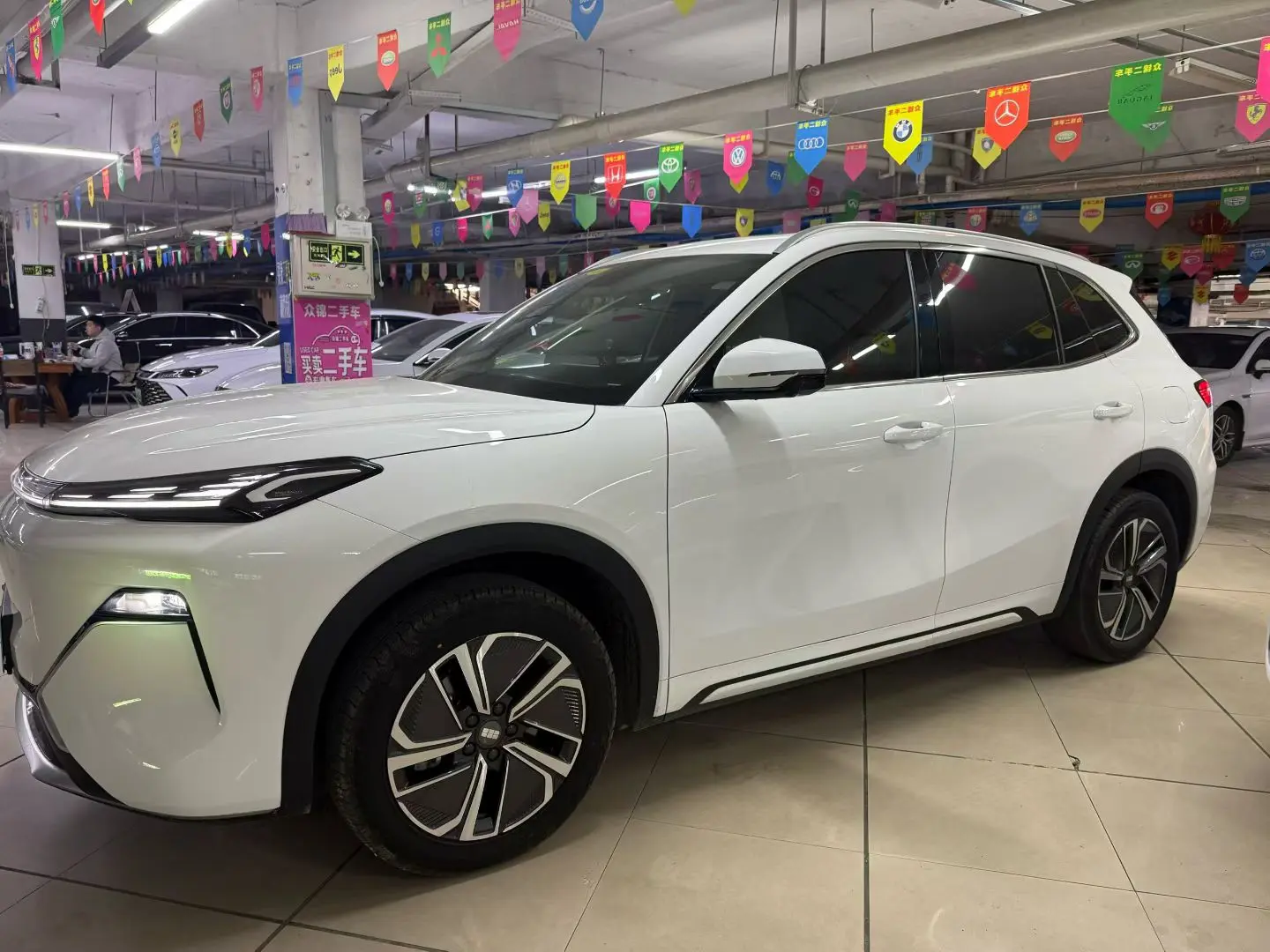 Geely Galaxy Starship 7 EM-i