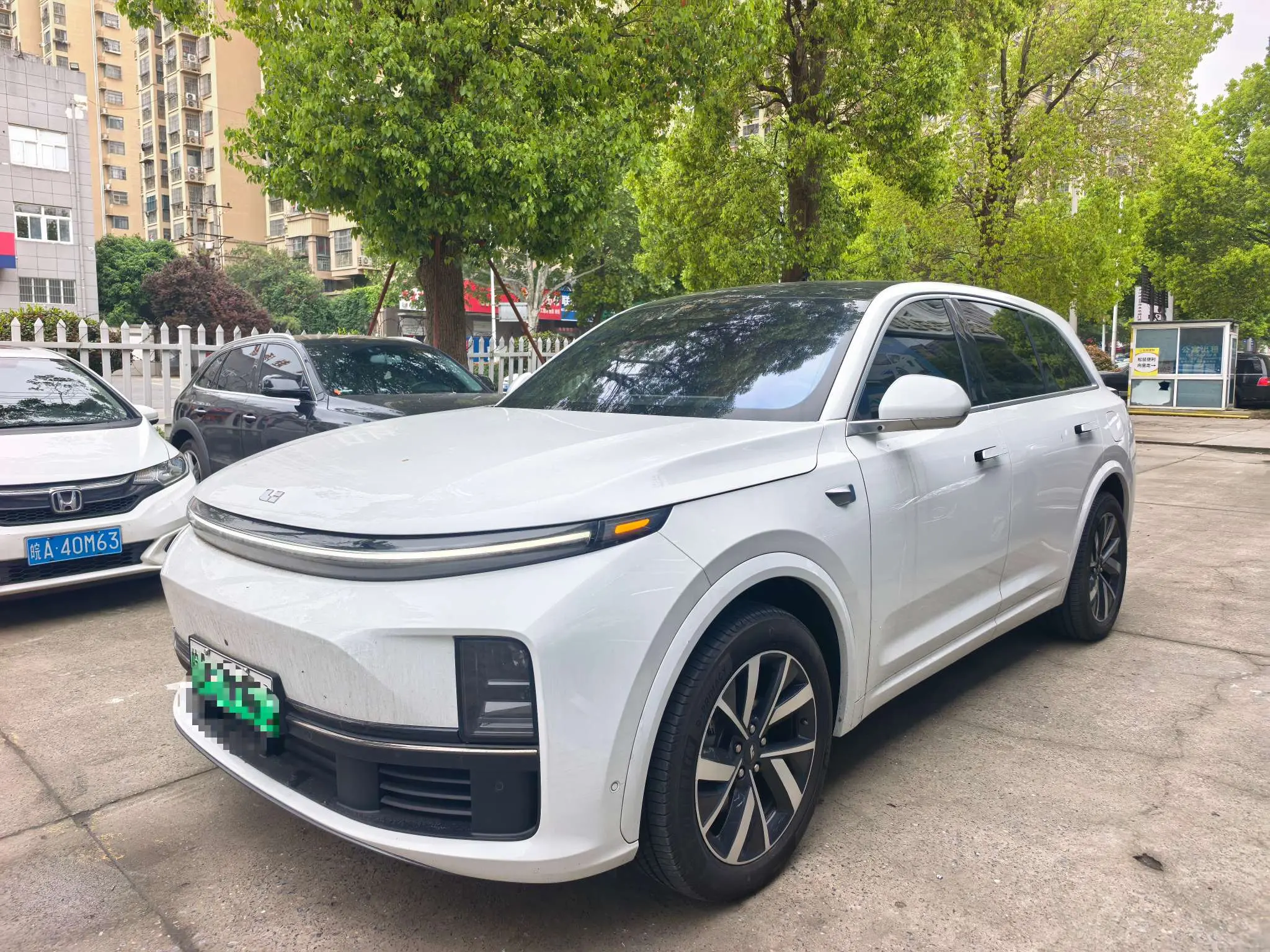 Lixiang L7